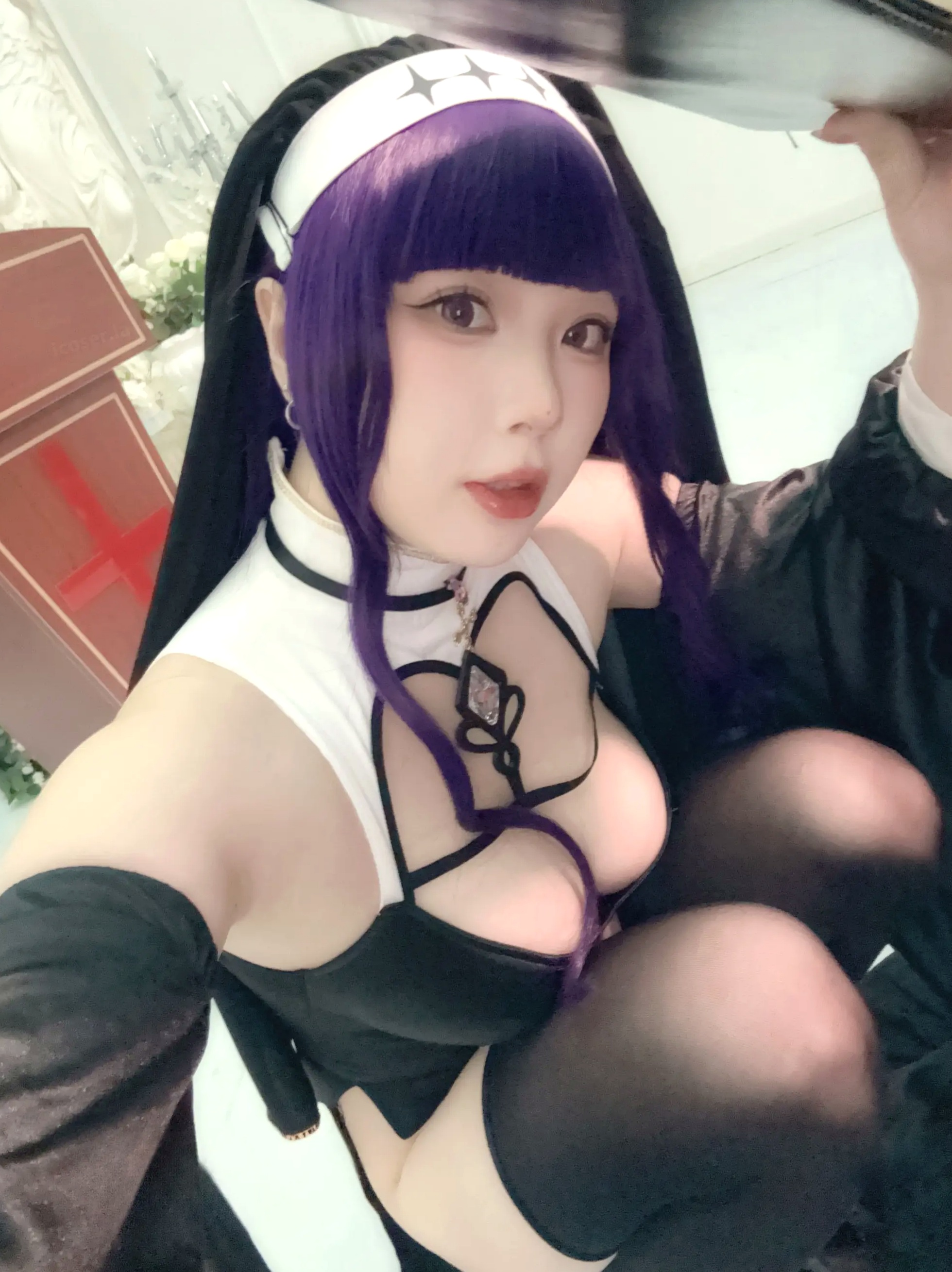 皮皮奶可可爱了啦 - 葬送的芙莉莲 菲伦修女 性感制服私房照 [87P]