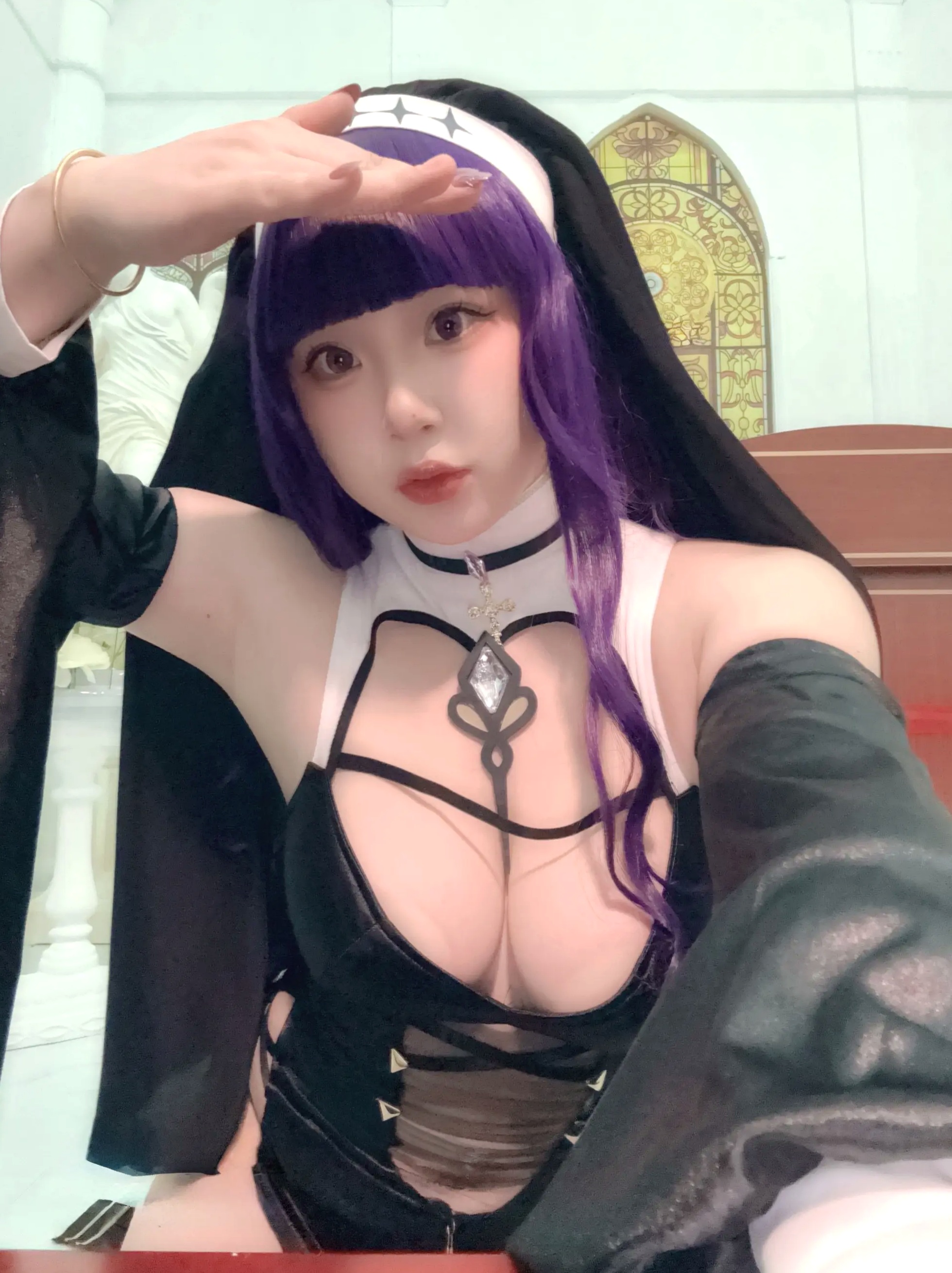 皮皮奶可可爱了啦 - 葬送的芙莉莲 菲伦修女 性感制服私房照 [87P]