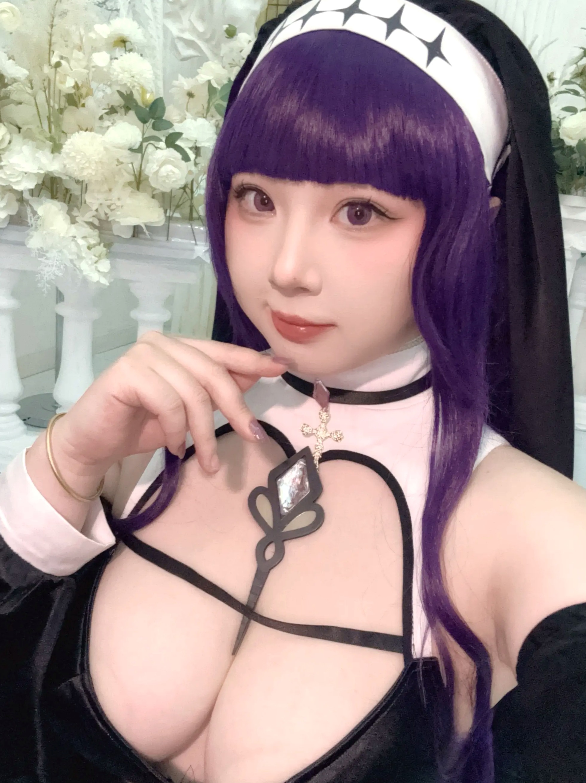 皮皮奶可可爱了啦 - 葬送的芙莉莲 菲伦修女 性感制服私房照 [87P]