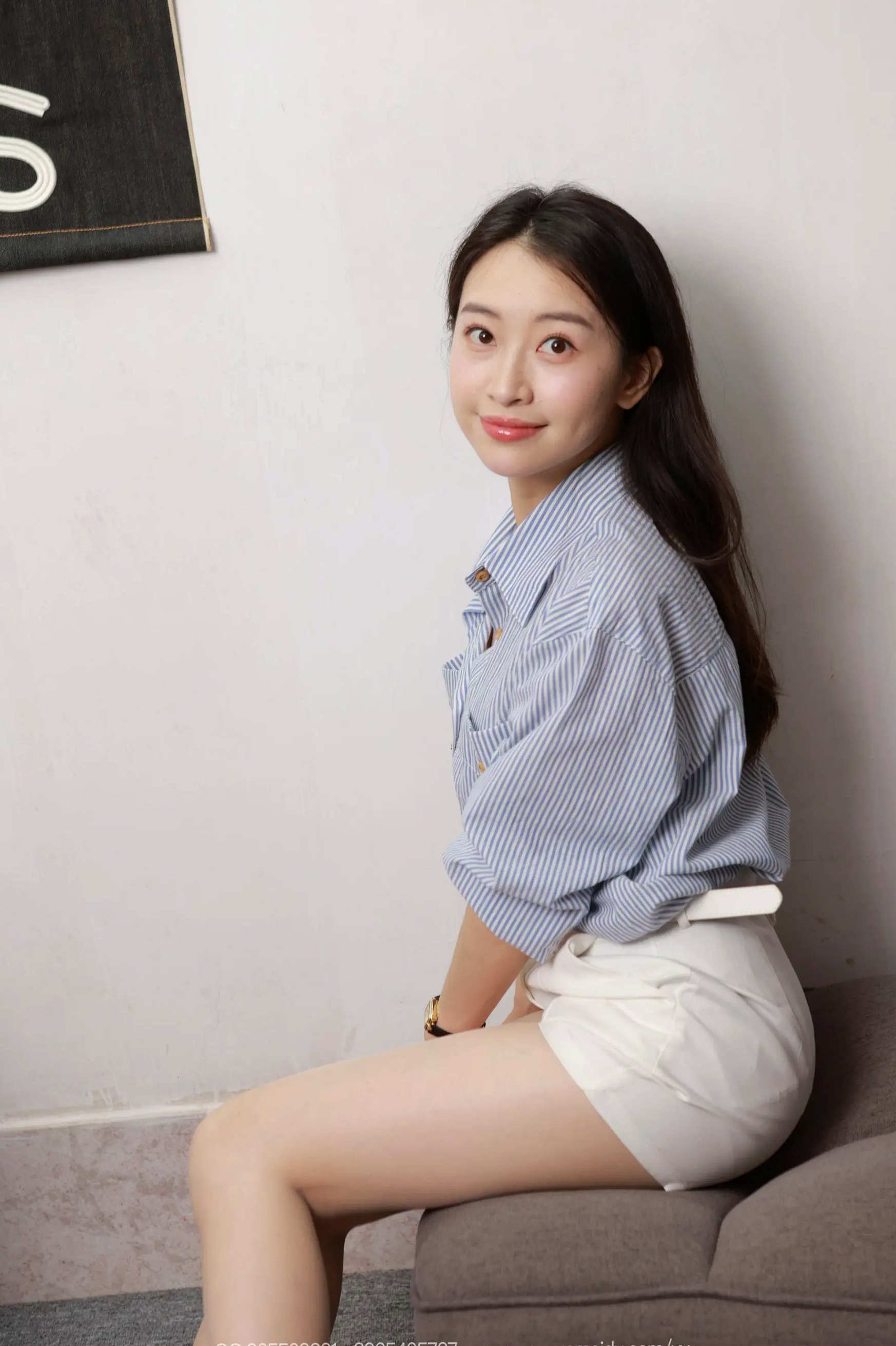 IESS异思趣向 小婕《同学的姐姐（下）》[85P] 丝袜高跟美腿私房照