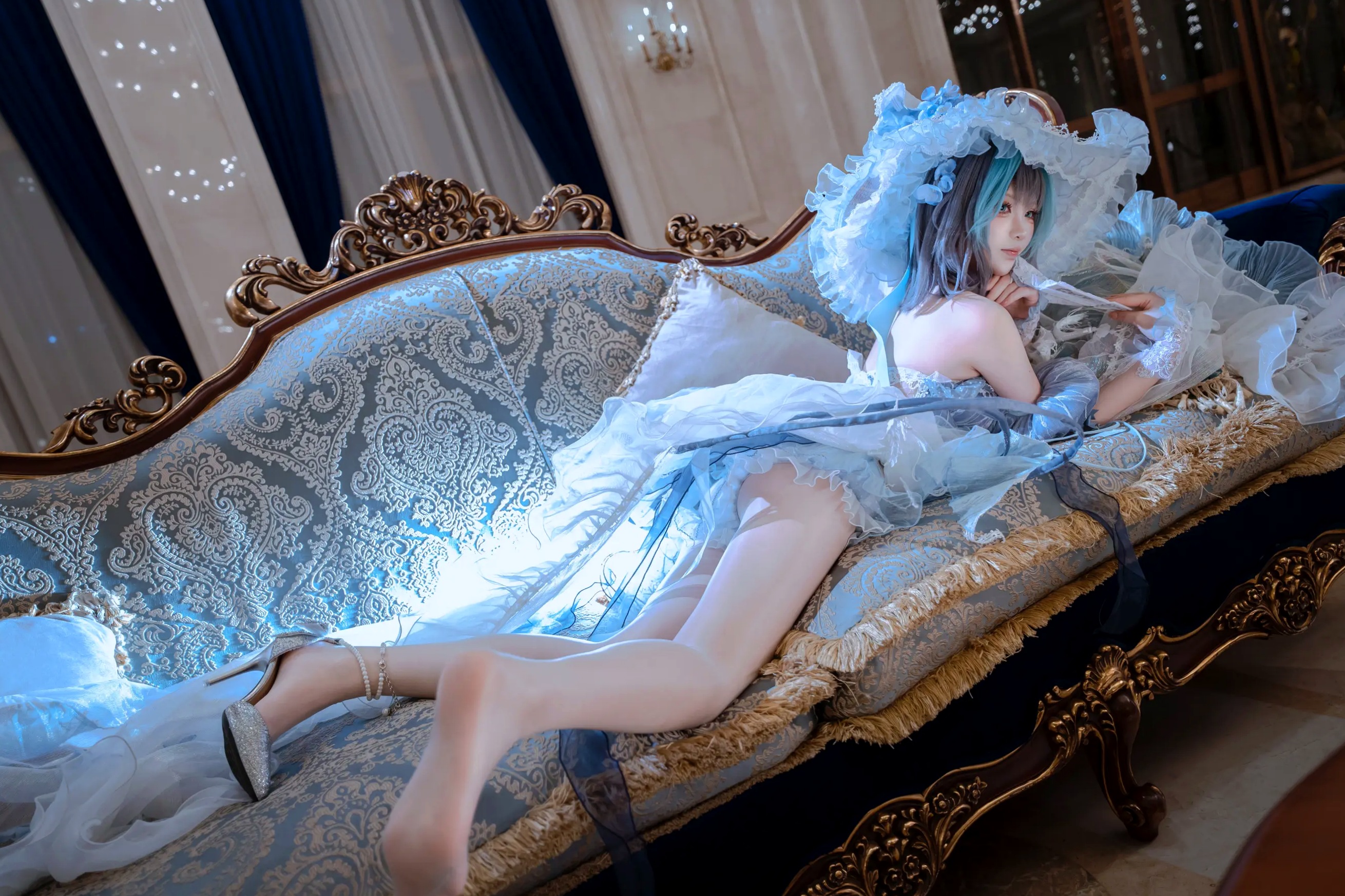 Gallery - Tsuki_月隐 - 柴郡 欧式宫殿蓝色礼服角色扮演私房照 [52P]角色扮演萝莉萌系诱惑 女神私房照_秀色女神 - image 1