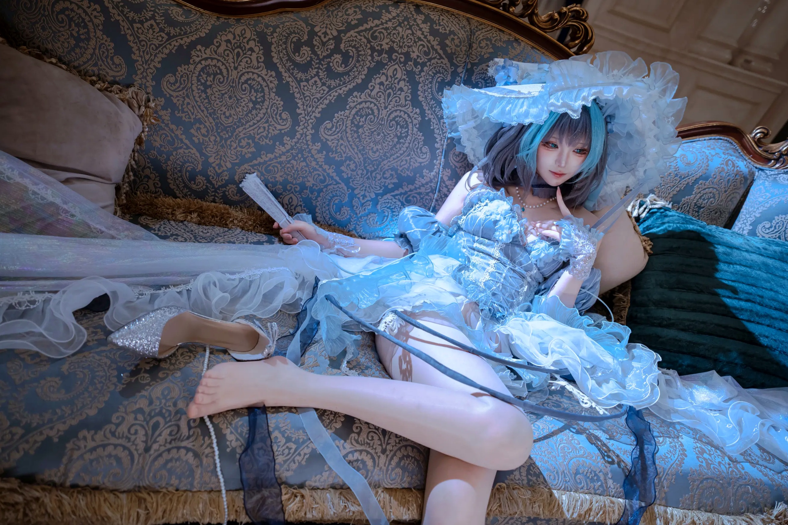 Gallery - Tsuki_月隐 - 柴郡 欧式宫殿蓝色礼服角色扮演私房照 [52P]角色扮演萝莉萌系诱惑 女神私房照_秀色女神 - image 6