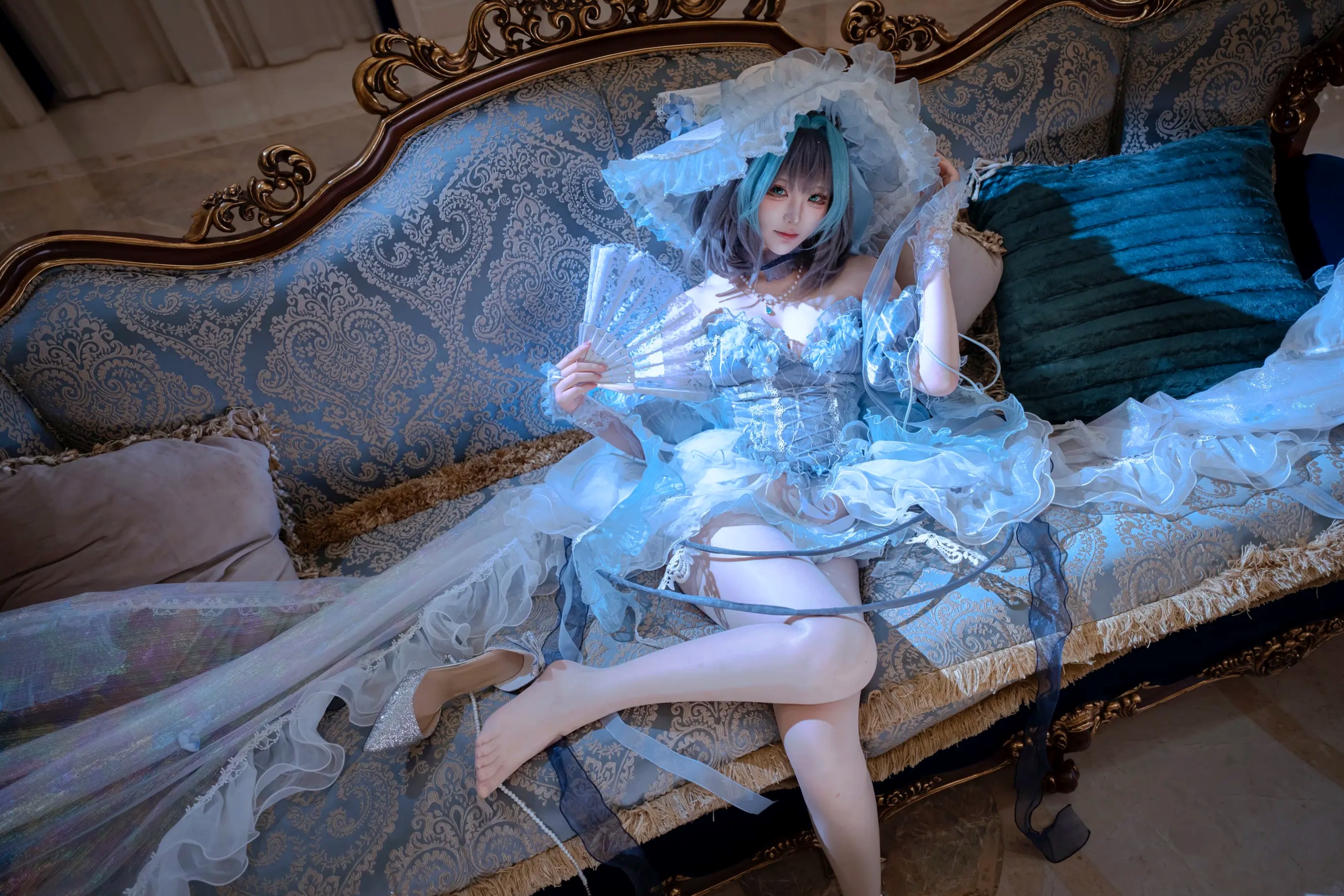 Gallery - Tsuki_月隐 - 柴郡 欧式宫殿蓝色礼服角色扮演私房照 [52P]角色扮演萝莉萌系诱惑 女神私房照_秀色女神 - image 8