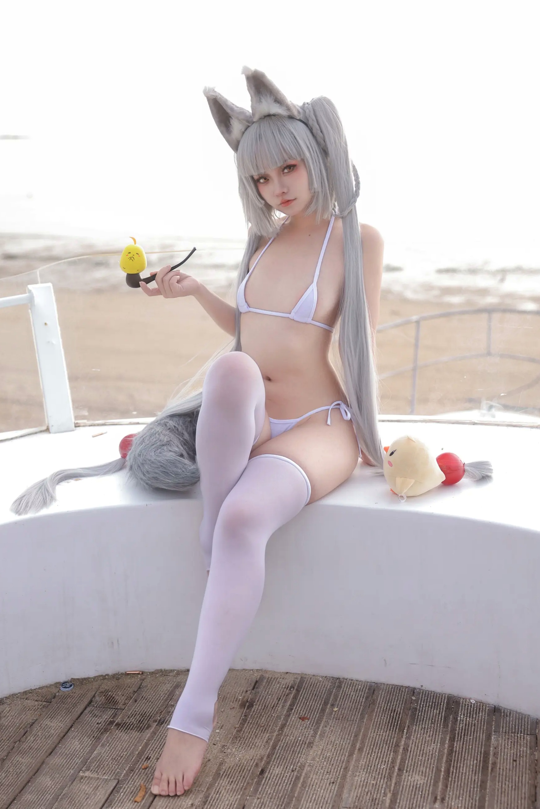 Gallery - G44不会受伤 - 碧蓝航线 朝凪 泳装比基尼性感诱惑角色扮演 [31P]性感诱惑比基尼角色扮演美臀 女神私房照_秀色女神 - image 2