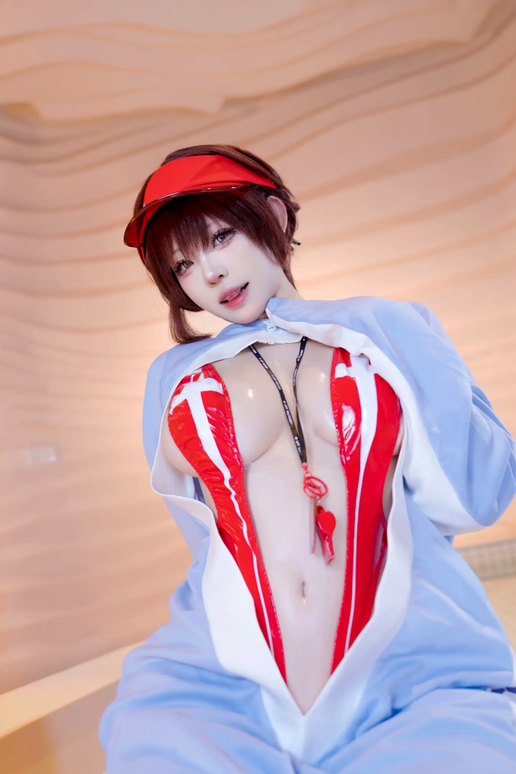 Gallery - miko酱ww - NIKKE 玛律恰娜 泳池救生员比基尼角色扮演私房照 [34P]角色扮演性感诱惑比基尼美臀 女神私房照_秀色女神 - image 3