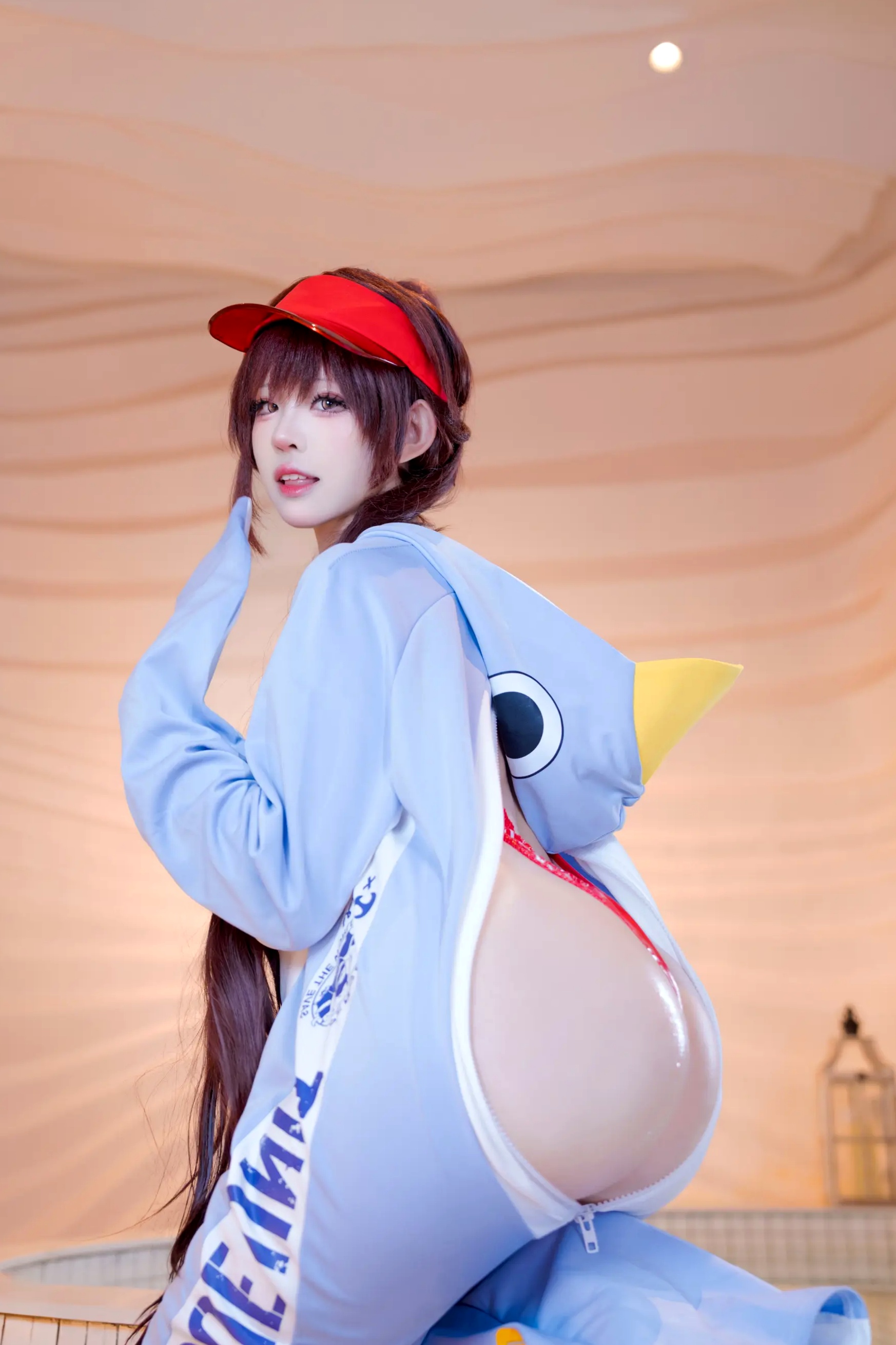 Gallery - miko酱ww - NIKKE 玛律恰娜 泳池救生员比基尼角色扮演私房照 [34P]角色扮演性感诱惑比基尼美臀 女神私房照_秀色女神 - image 8