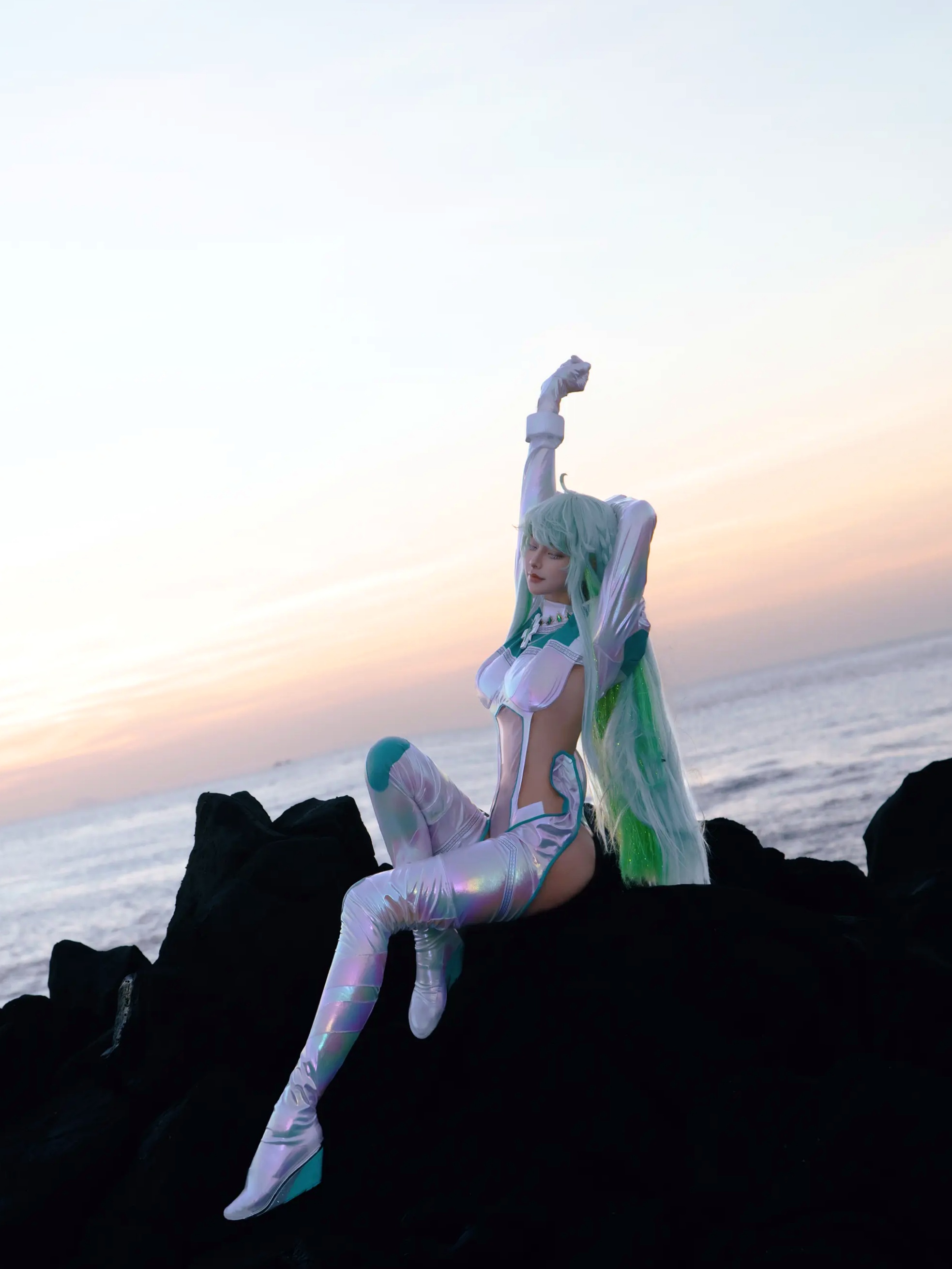 Shiina - 库库尔坎 户外海边角色扮演性感私房照 [27P]