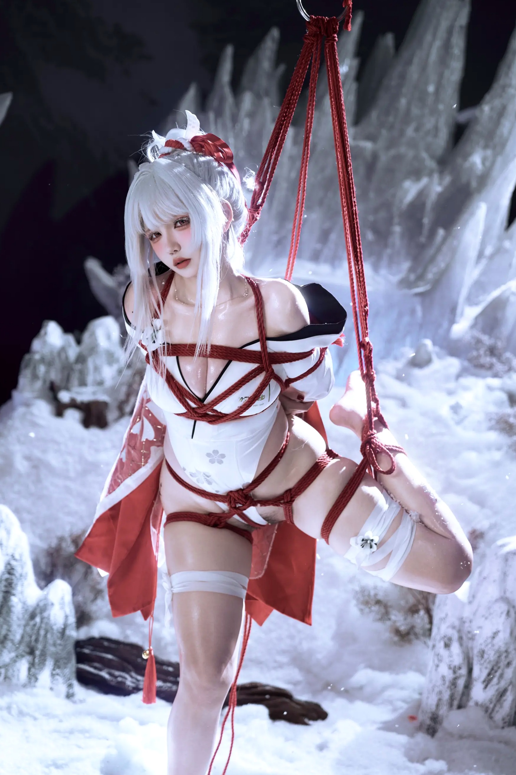 鬼马少女阿薰kaOri - 绯雪 冰雪COS大尺度私房写真 [204P]