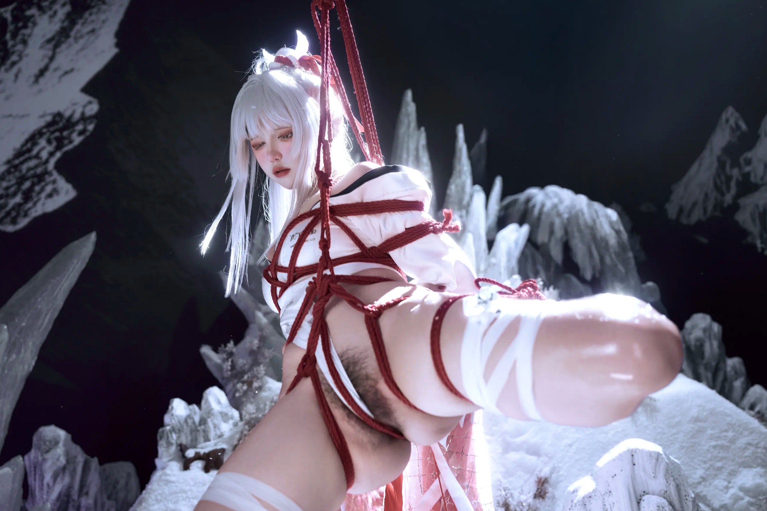 鬼马少女阿薰kaOri - 绯雪 冰雪COS大尺度私房写真 [204P]