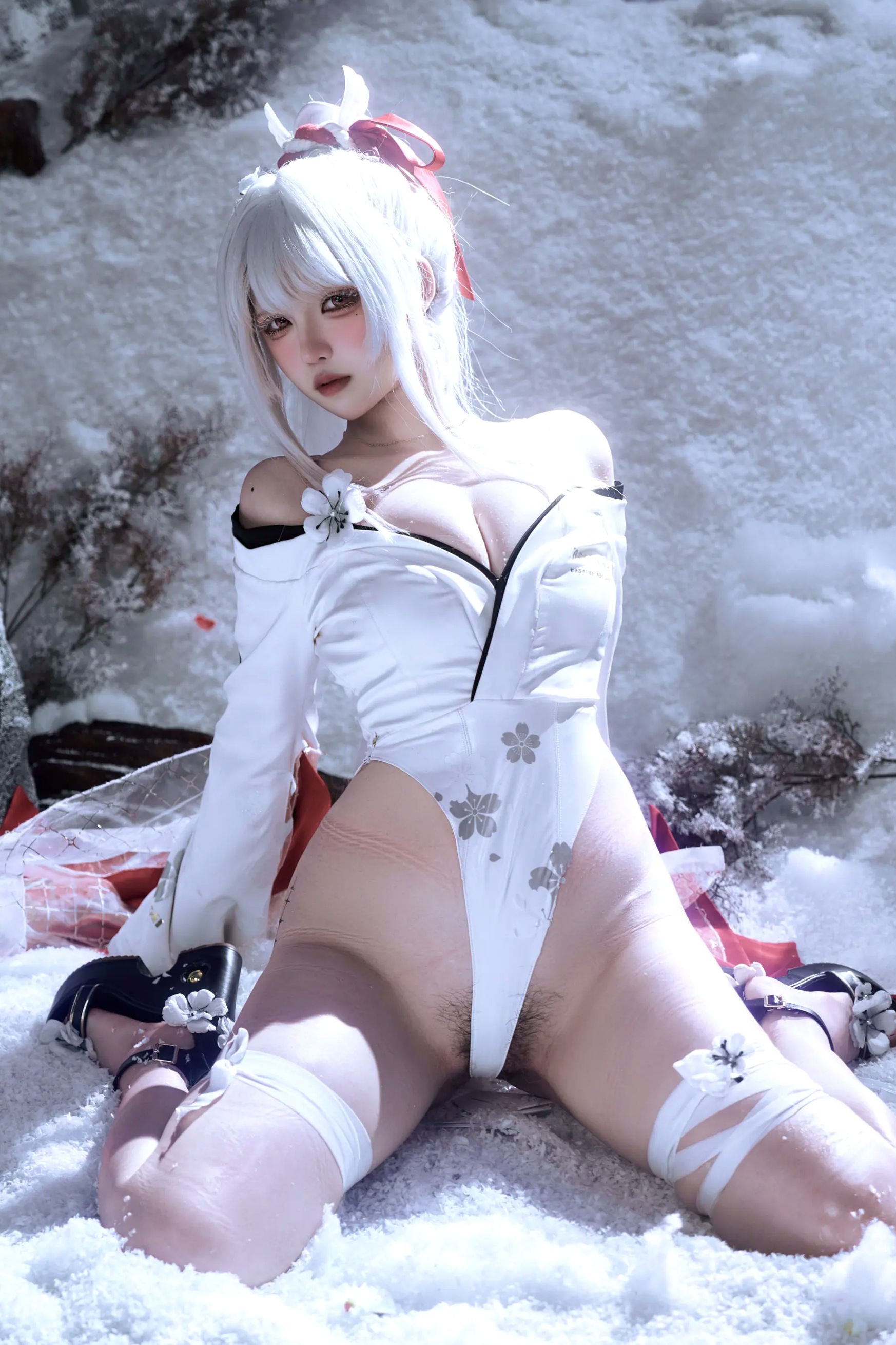 鬼马少女阿薰kaOri - 绯雪 冰雪COS大尺度私房写真 [204P]