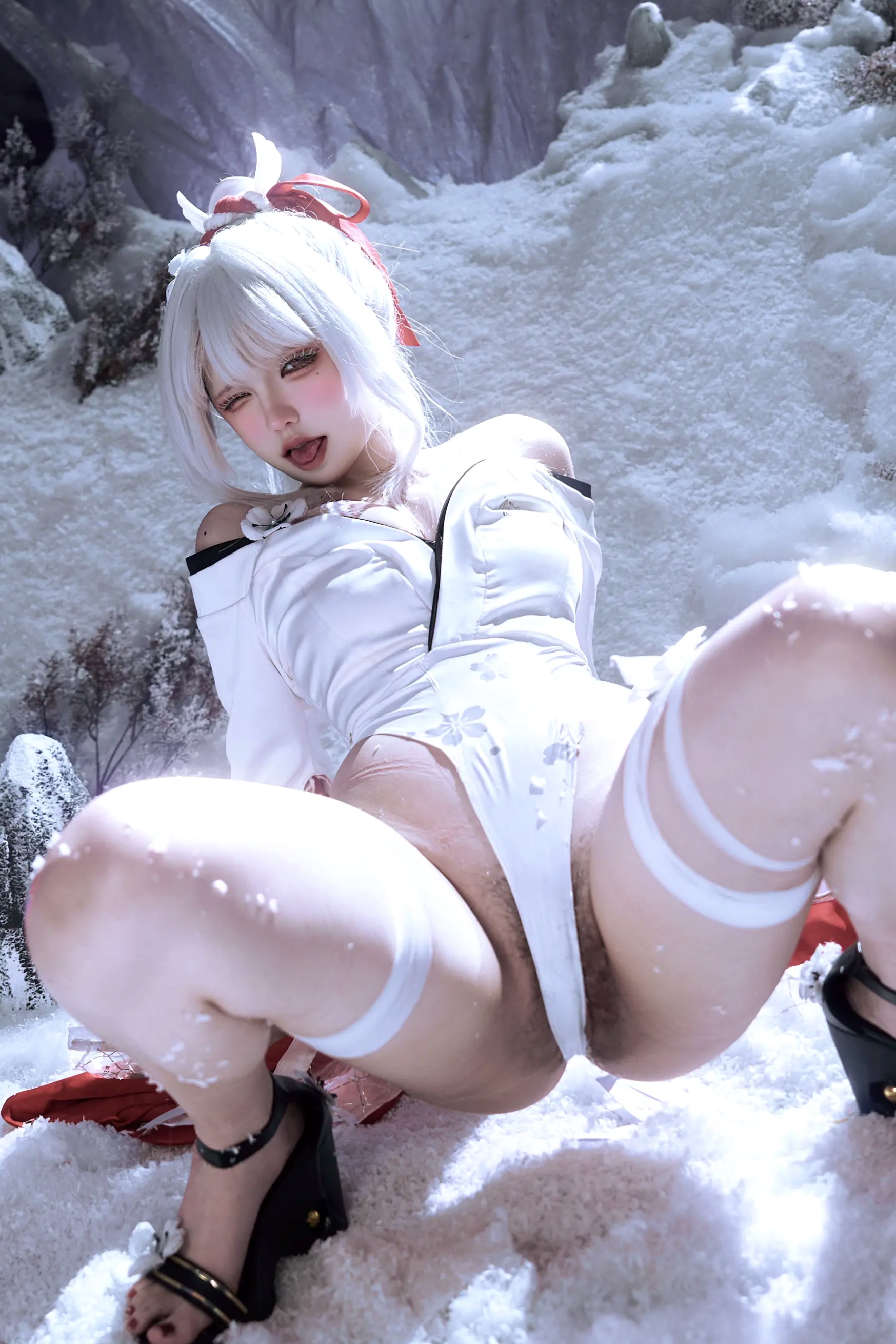 鬼马少女阿薰kaOri - 绯雪 冰雪COS大尺度私房写真 [204P]