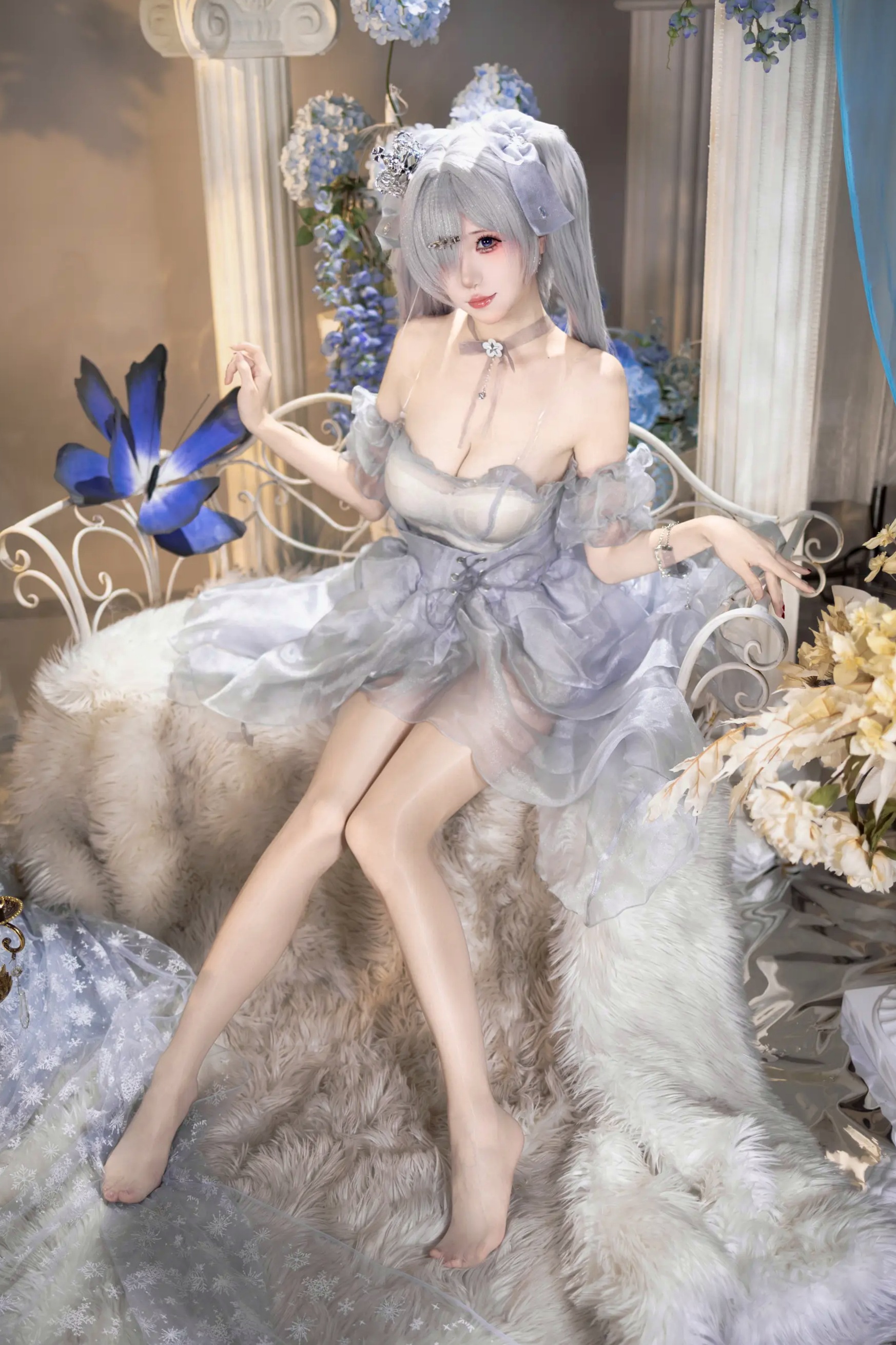 脆糕yaki - NIKKE 灰姑娘 水晶公主 角色扮演私房照 美腿丝袜诱惑 [71P]