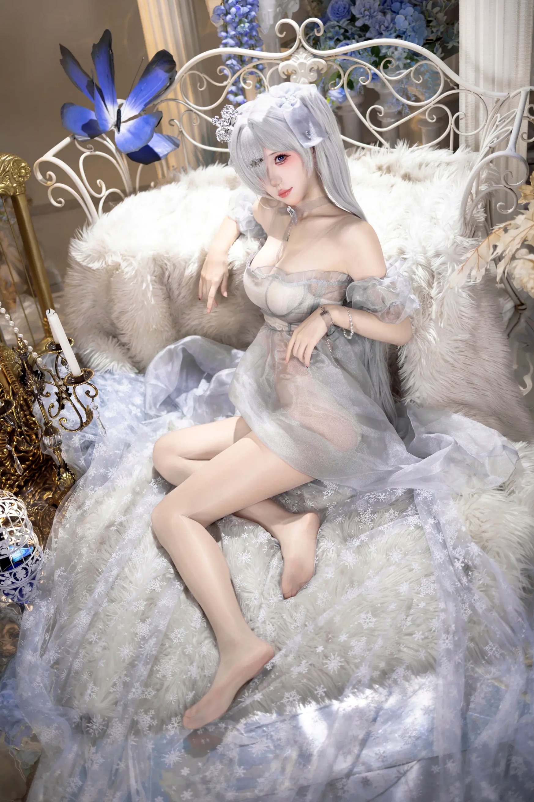 脆糕yaki - NIKKE 灰姑娘 水晶公主 角色扮演私房照 美腿丝袜诱惑 [71P]