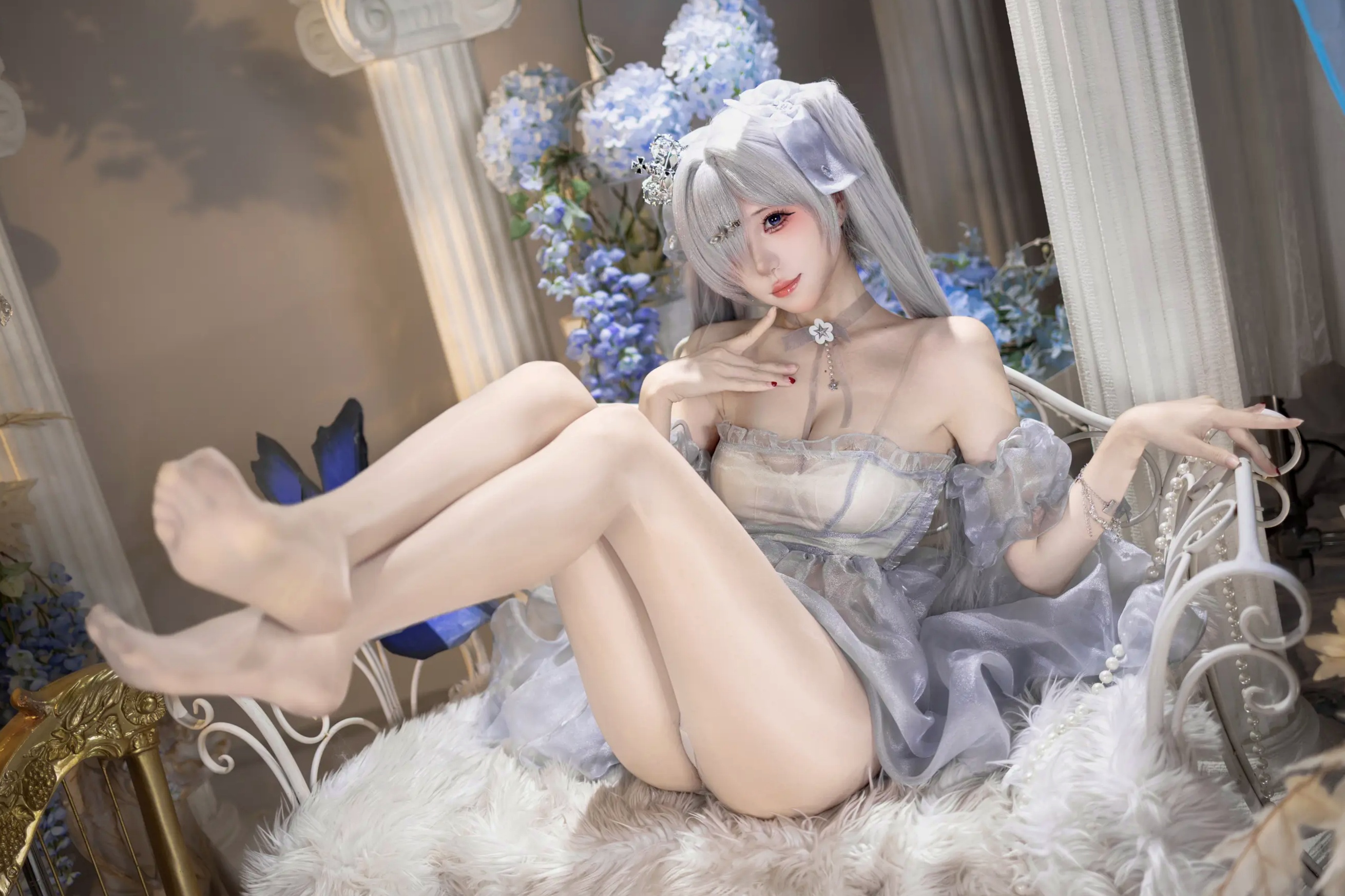 脆糕yaki - NIKKE 灰姑娘 水晶公主 角色扮演私房照 美腿丝袜诱惑 [71P]