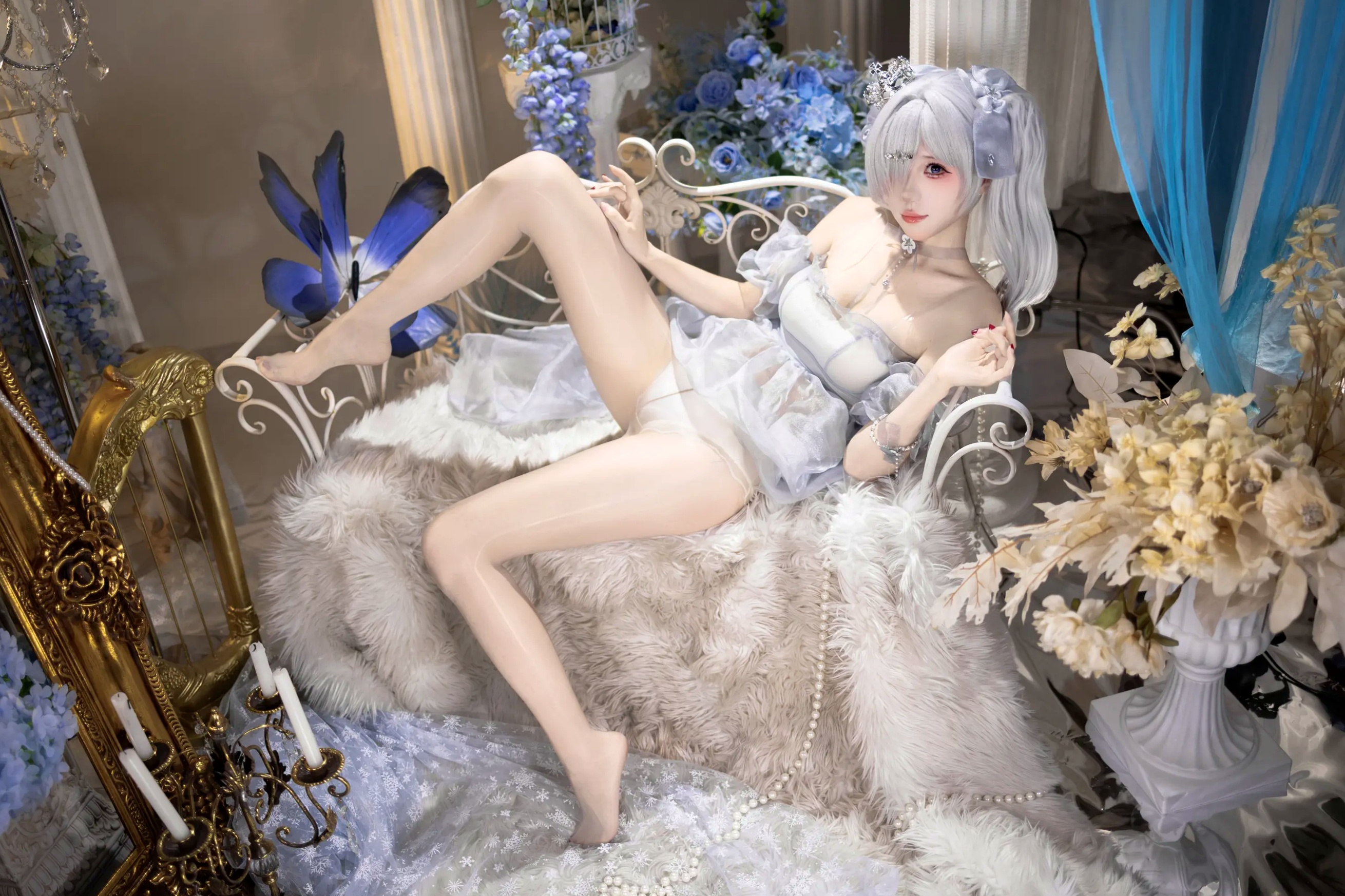 脆糕yaki - NIKKE 灰姑娘 水晶公主 角色扮演私房照 美腿丝袜诱惑 [71P]