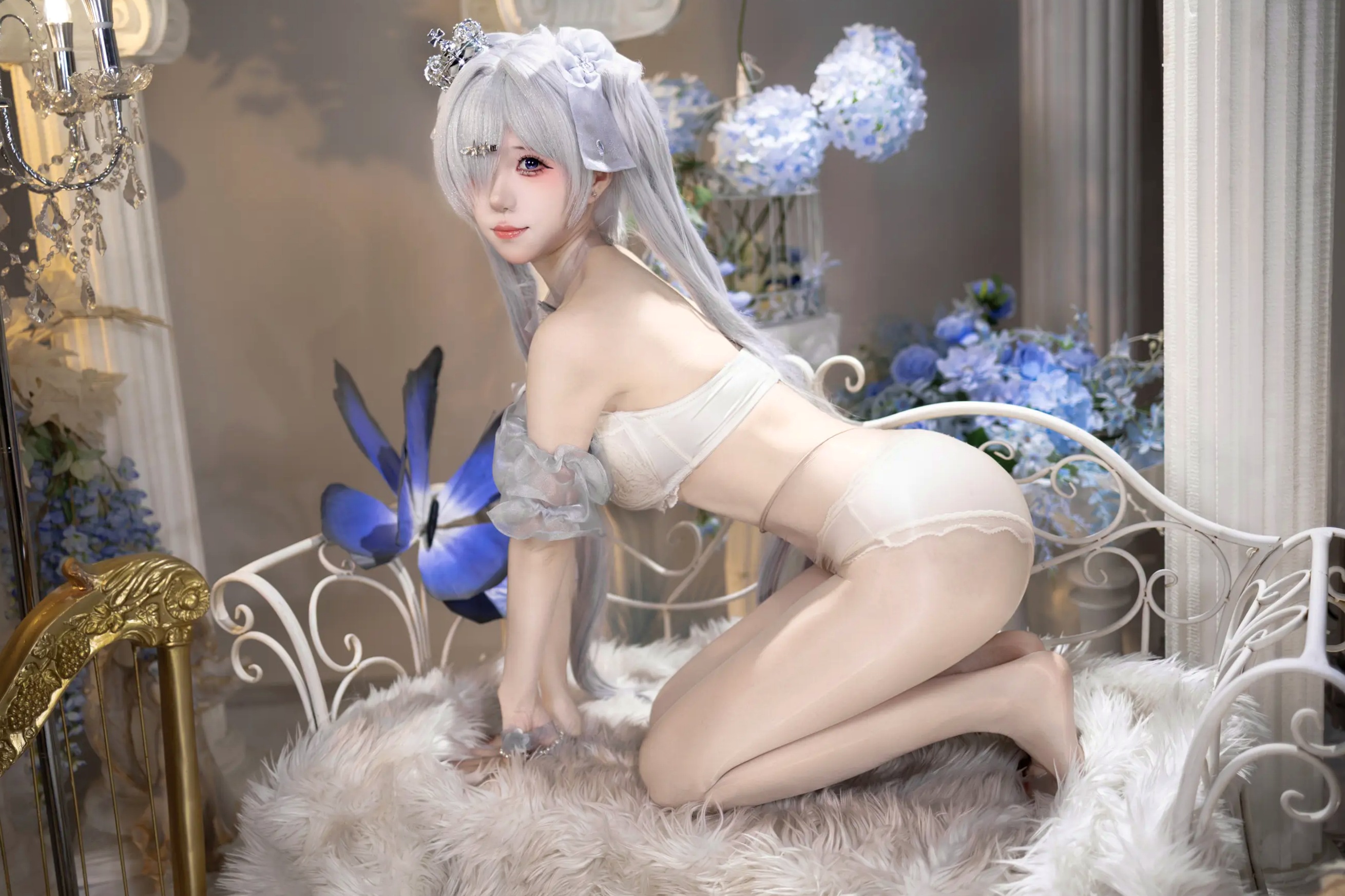 脆糕yaki - NIKKE 灰姑娘 水晶公主 角色扮演私房照 美腿丝袜诱惑 [71P]