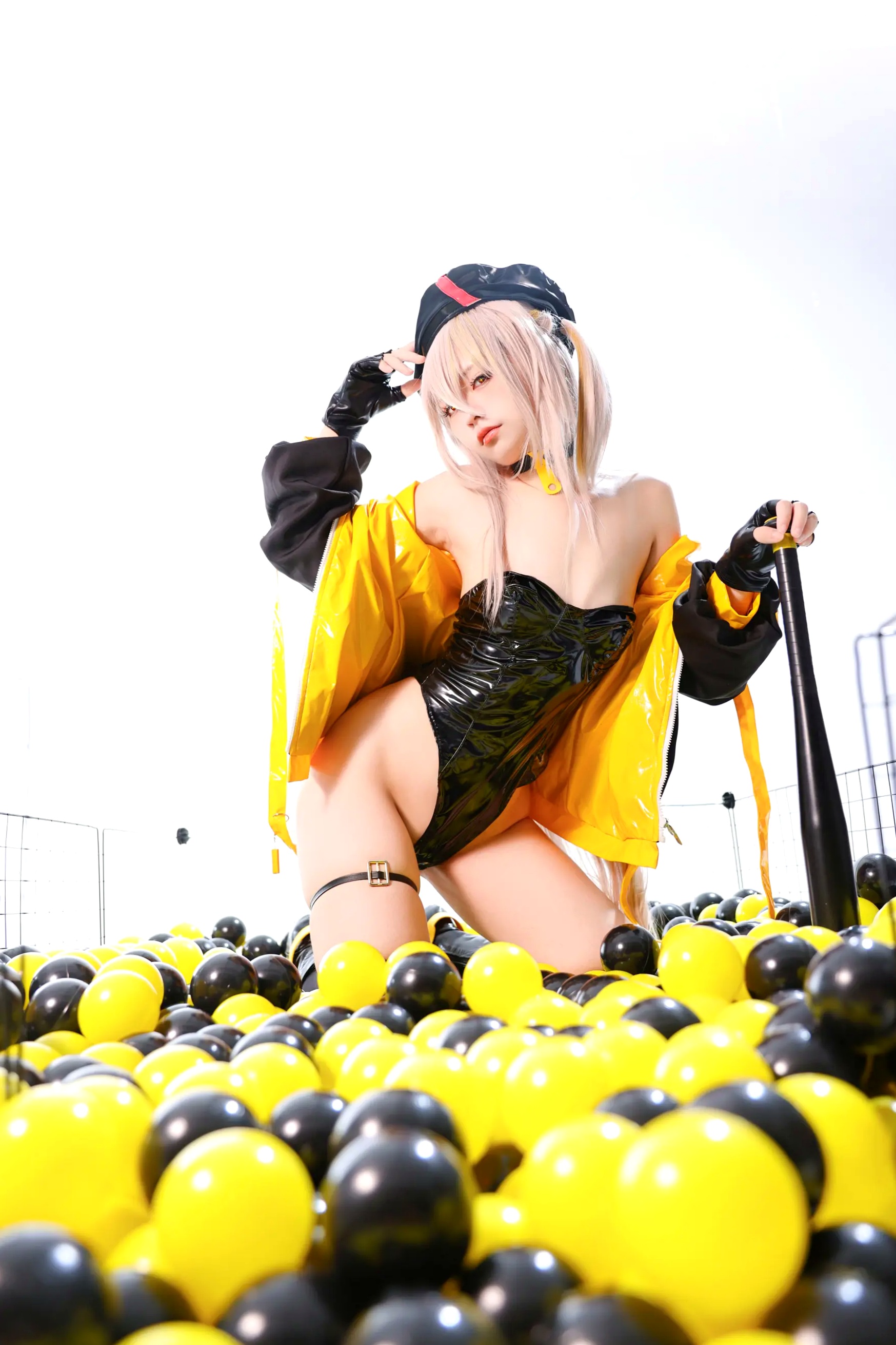 G44不会受伤 - rainbow 菜之花星 角色扮演 紧身皮衣 棒球棍诱惑写真 [30P]