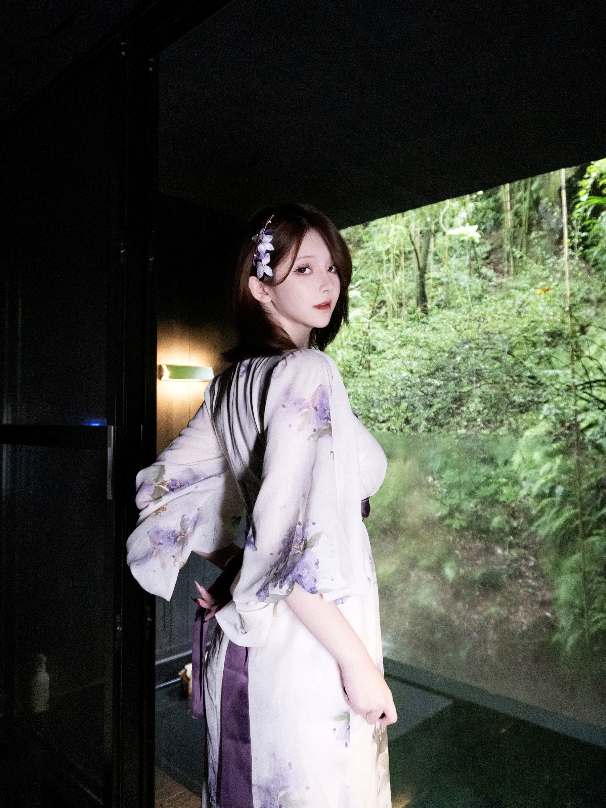 一小央泽 汤间昼 温泉汤池私房大尺度性感诱惑写真 [96P]