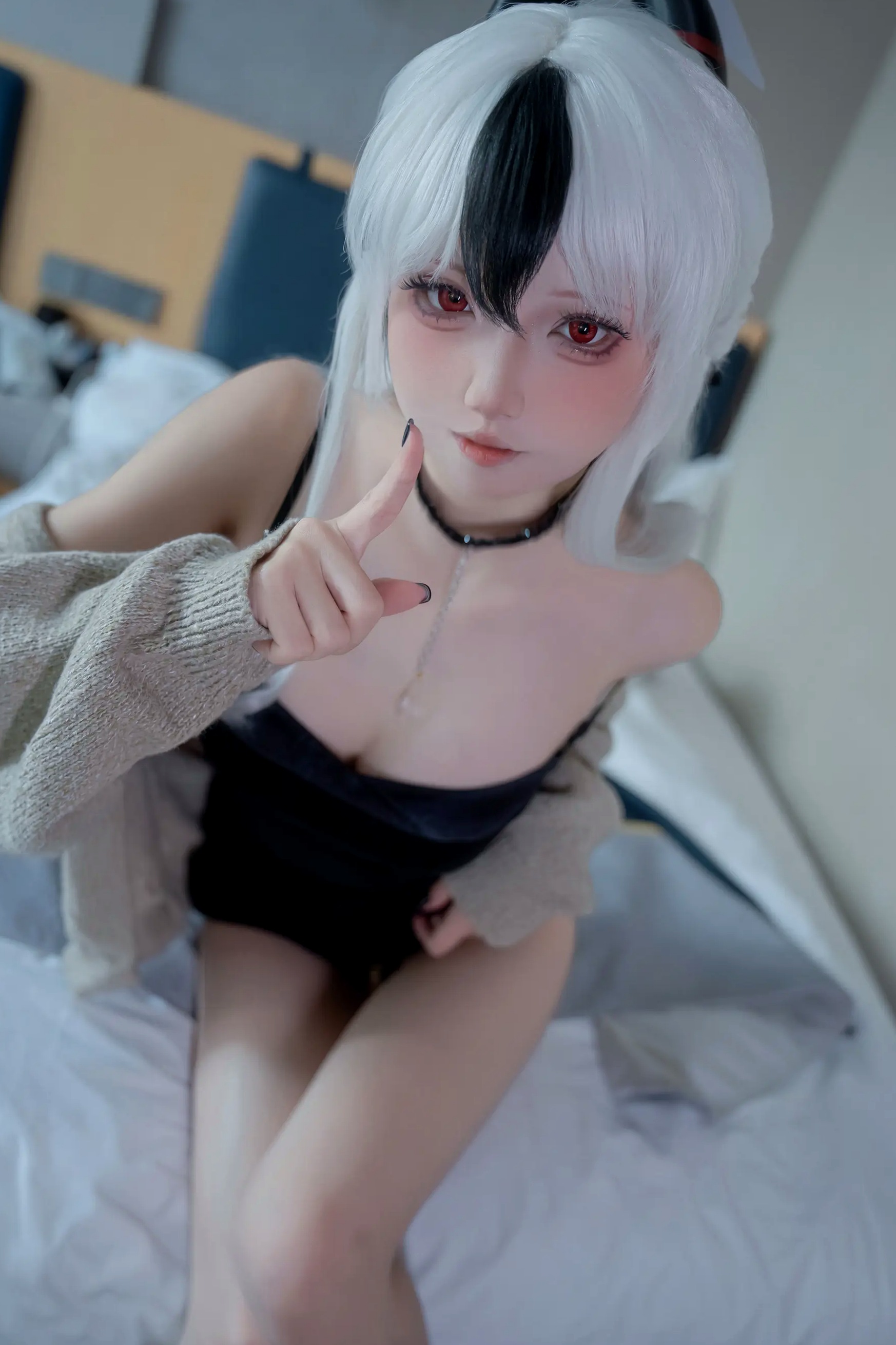 纸悦Etsu_ko - 蔚蓝档案 鬼方佳代子 私房内衣角色扮演诱惑写真 [34P]