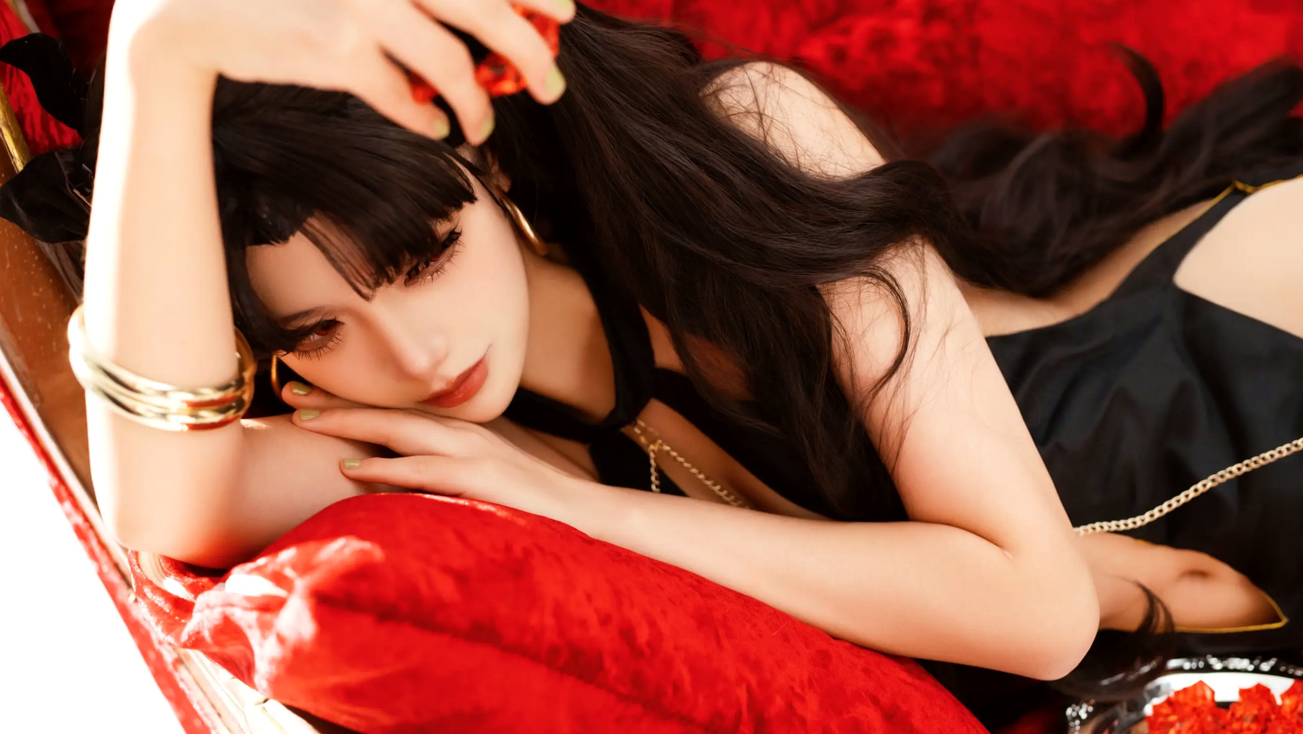 Shiina - FGO 伊什塔尔迪拜礼服 角色扮演 奢华晚宴性感写真 [22P]