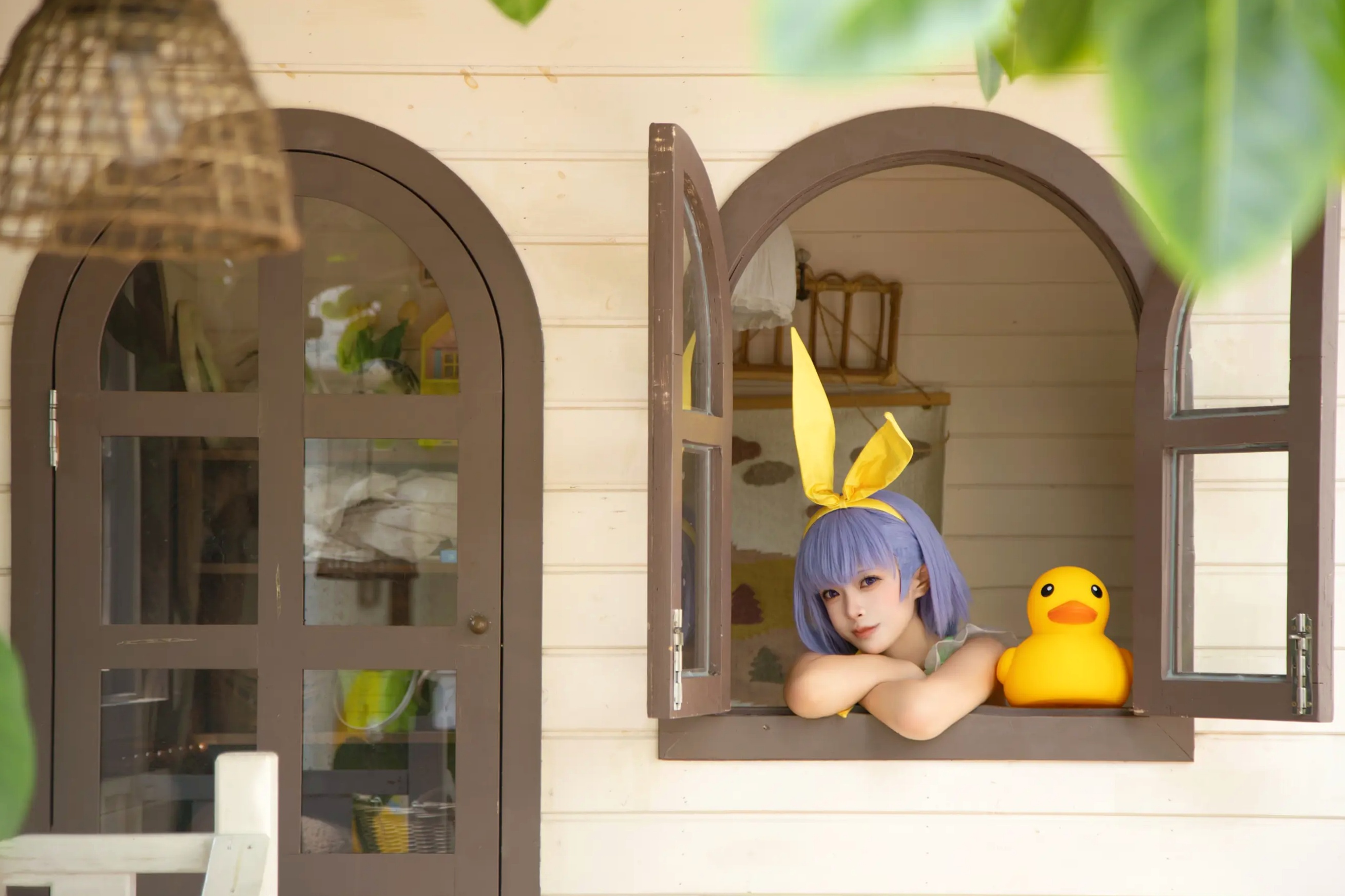 Shiina - 糖果藤蔓二破 泳池夏日清纯萝莉角色扮演写真 [33P]