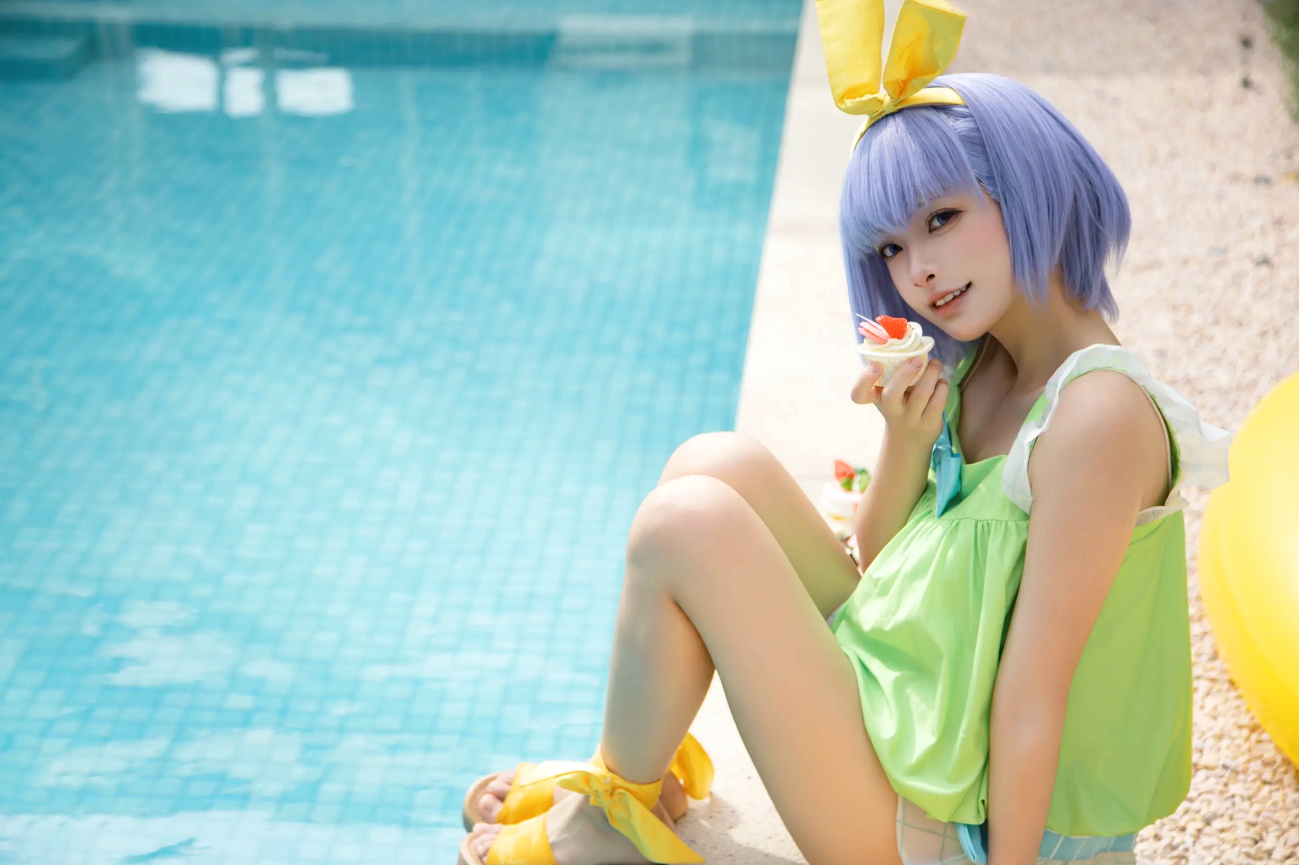 Shiina - 糖果藤蔓二破 泳池夏日清纯萝莉角色扮演写真 [33P]