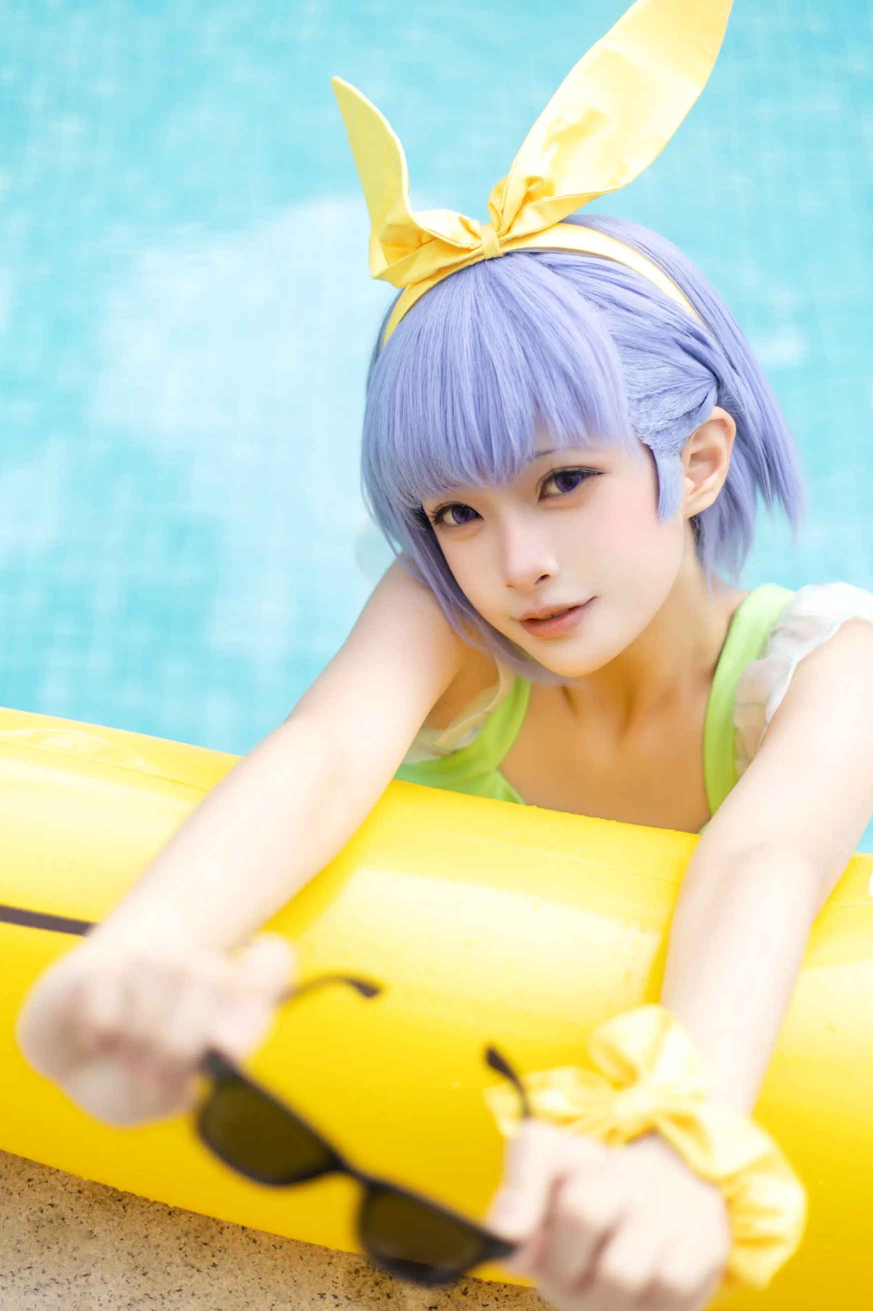 Shiina - 糖果藤蔓二破 泳池夏日清纯萝莉角色扮演写真 [33P]