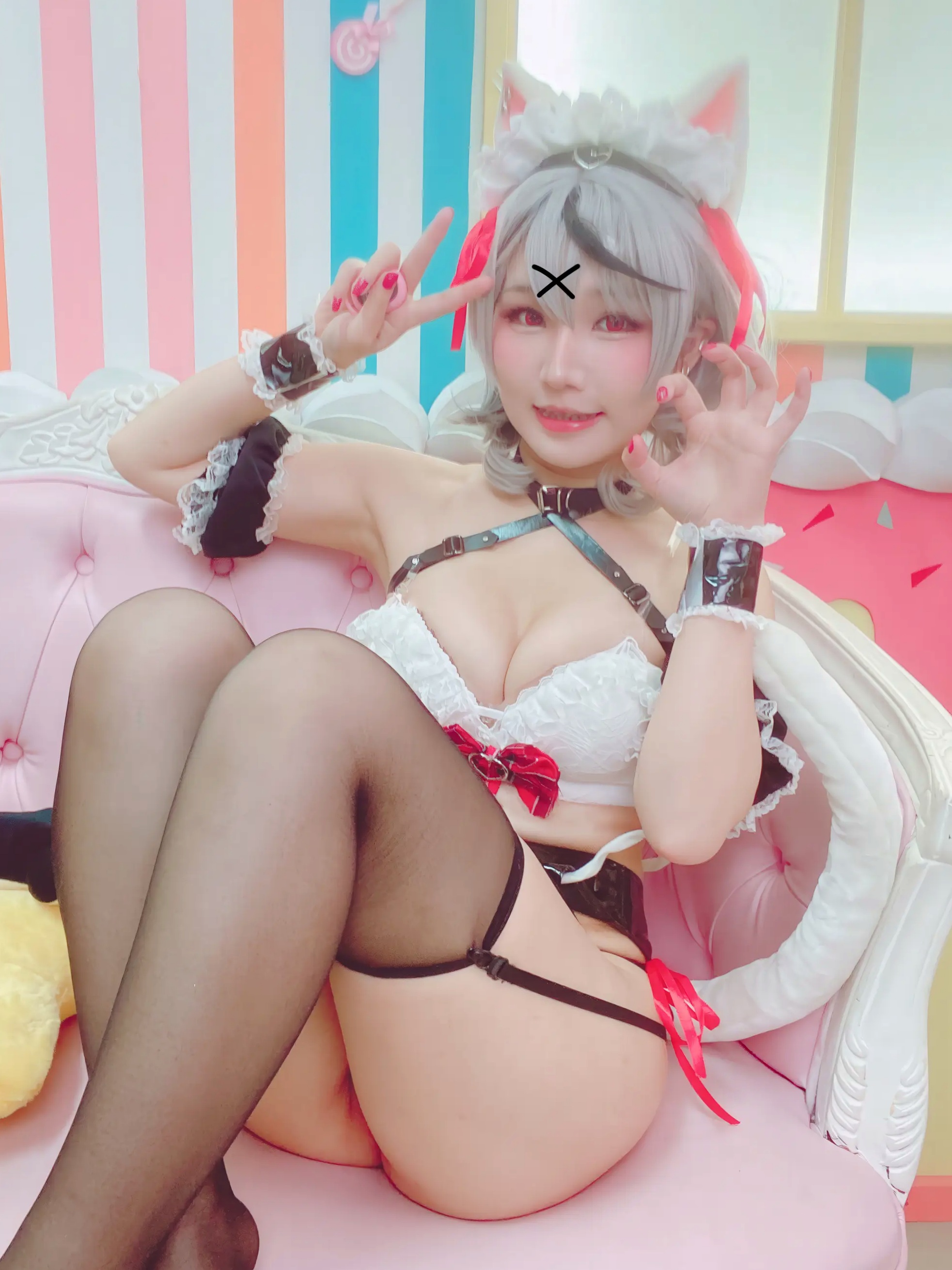 花梨Hanari - 沙花叉克萝伊女仆猫娘室内私房性感黑丝诱惑写真 [31P]