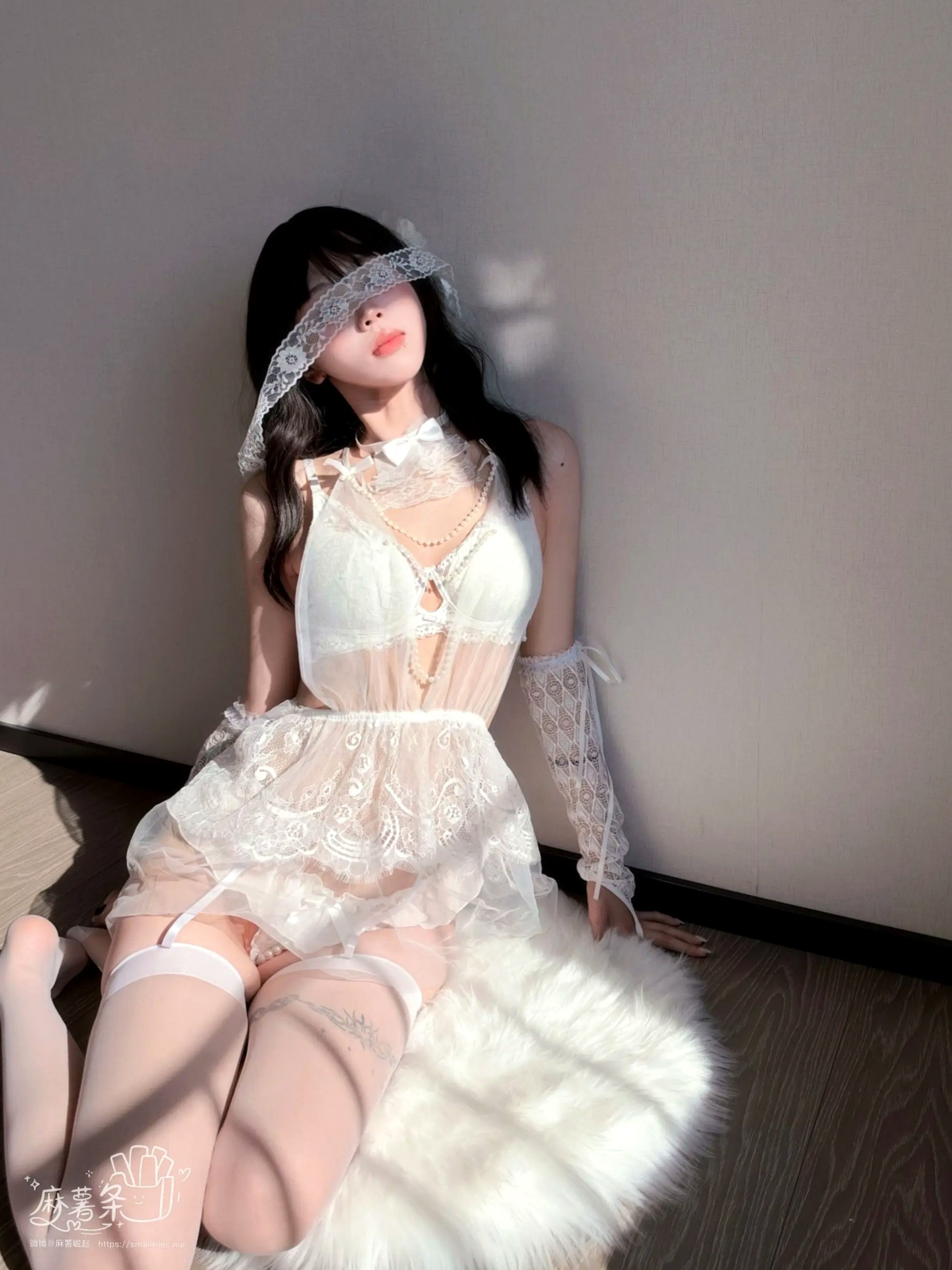 麻薯好吃 - 新婚珍珠 白色蕾丝内衣私房美图 [64P]