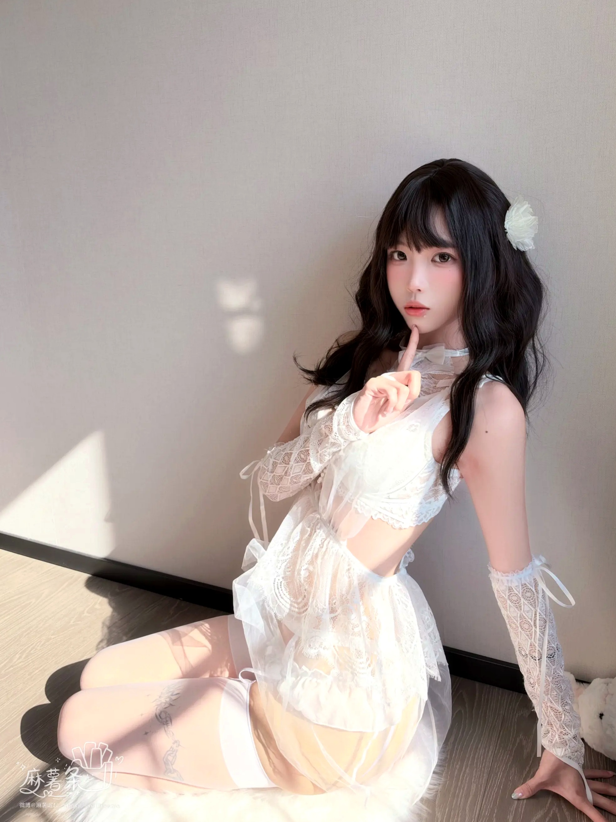 麻薯好吃 - 新婚珍珠 白色蕾丝内衣私房美图 [64P]