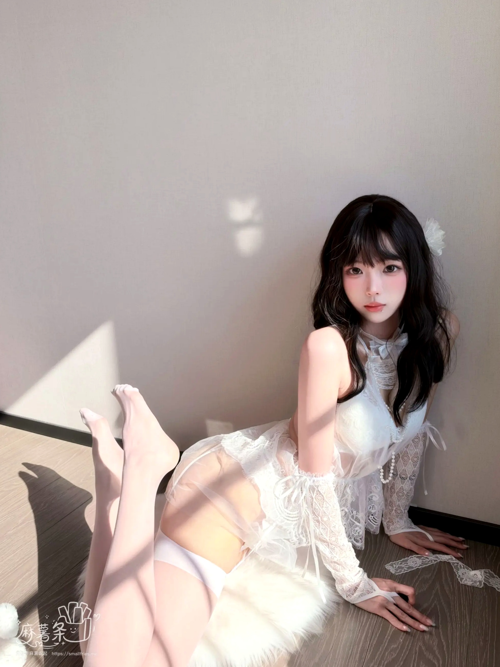 麻薯好吃 - 新婚珍珠 白色蕾丝内衣私房美图 [64P]