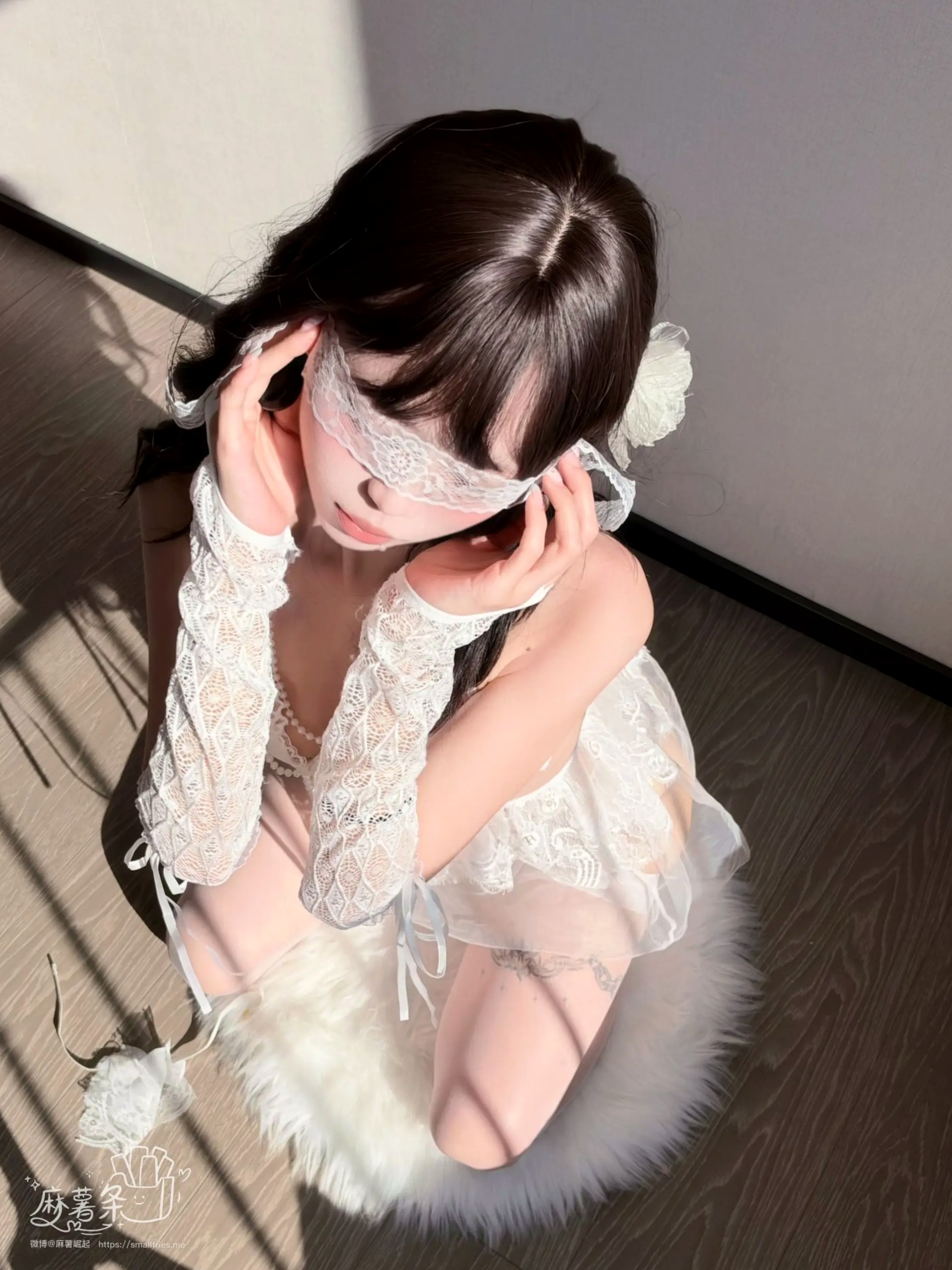 麻薯好吃 - 新婚珍珠 白色蕾丝内衣私房美图 [64P]