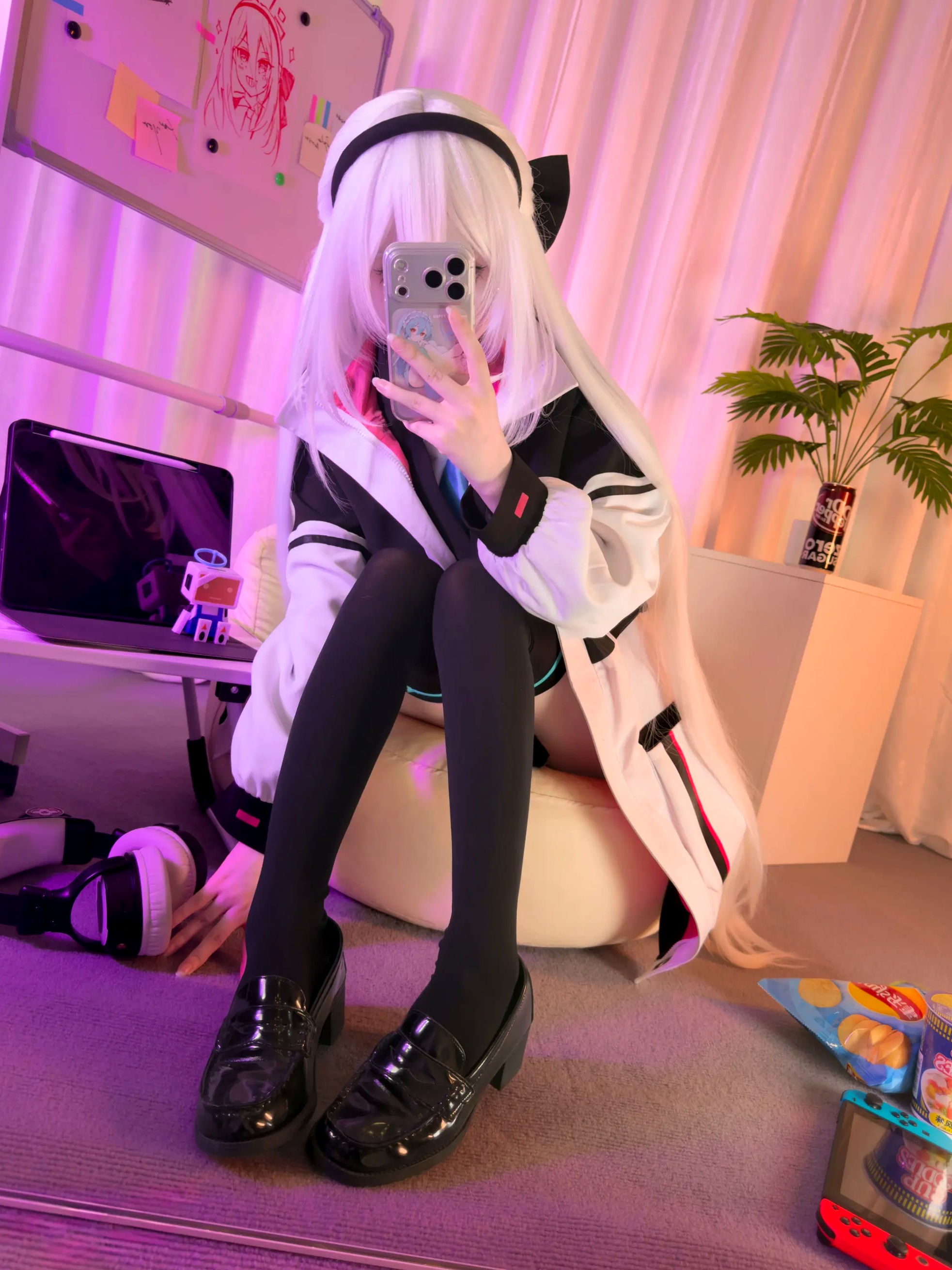 染三ran3(Reng) - 蔚蓝档案 天童凯伊 室内私房角色扮演黑丝美腿制服写真 [85P]