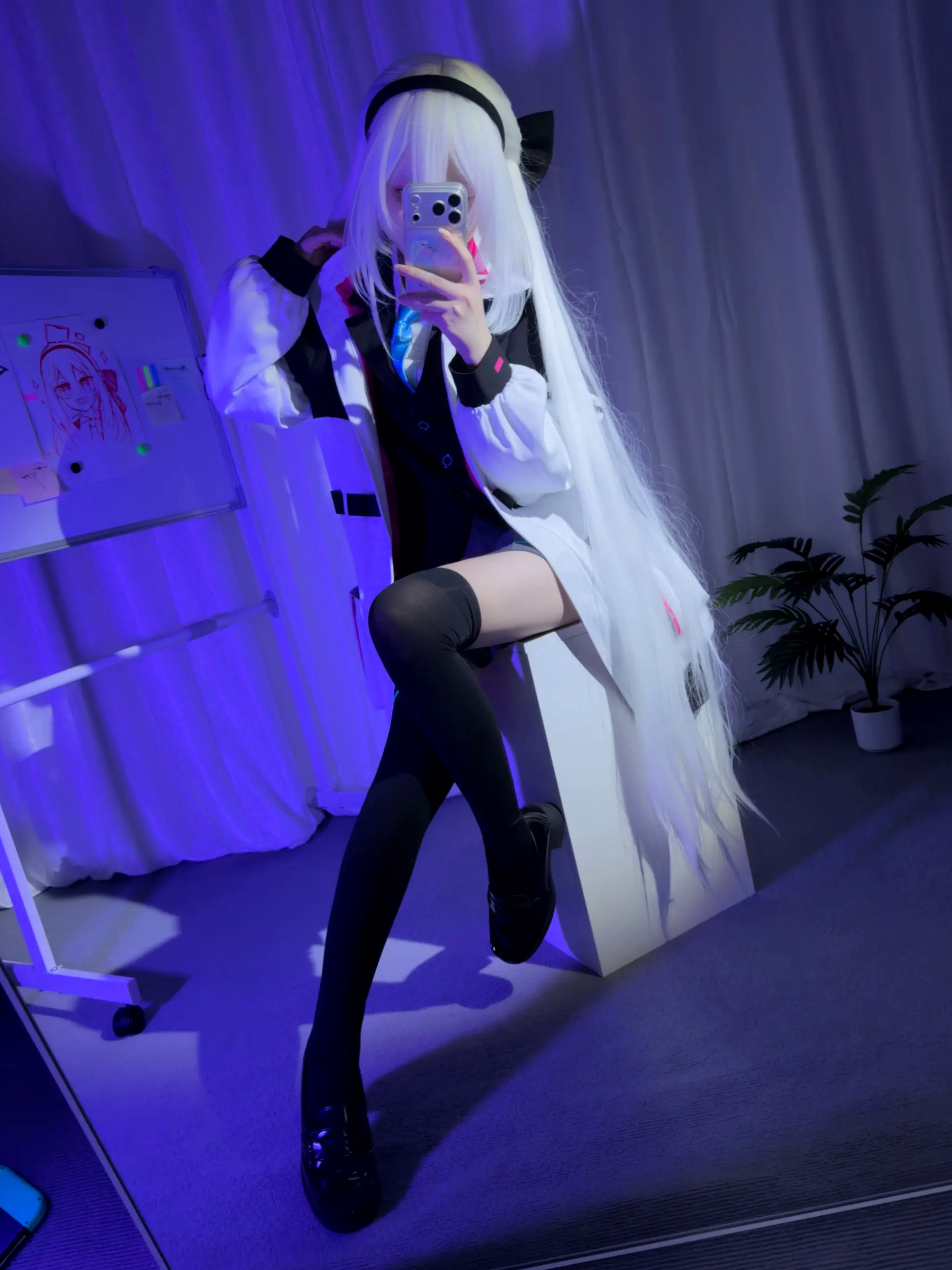 染三ran3(Reng) - 蔚蓝档案 天童凯伊 室内私房角色扮演黑丝美腿制服写真 [85P]