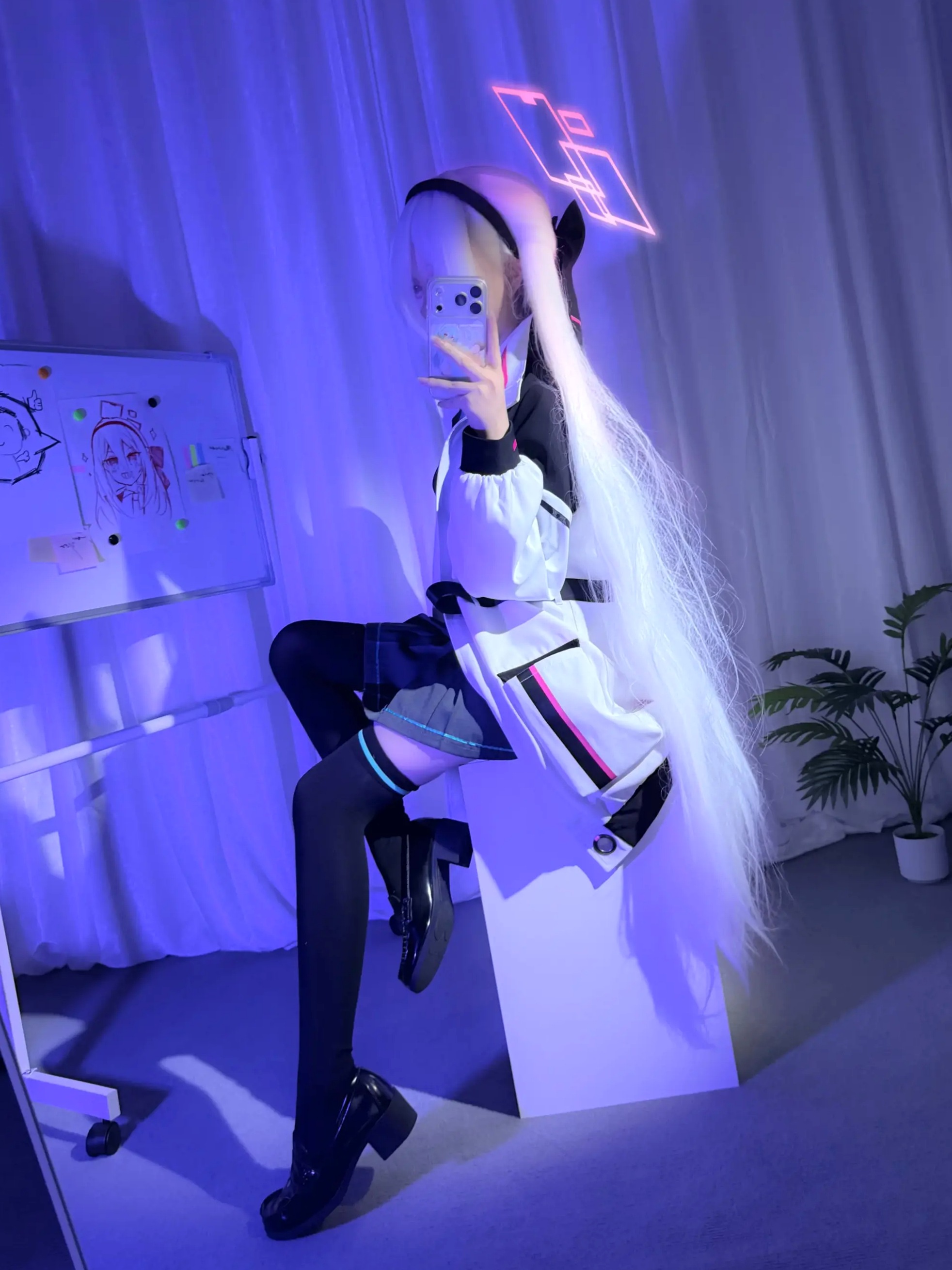 染三ran3(Reng) - 蔚蓝档案 天童凯伊 室内私房角色扮演黑丝美腿制服写真 [85P]
