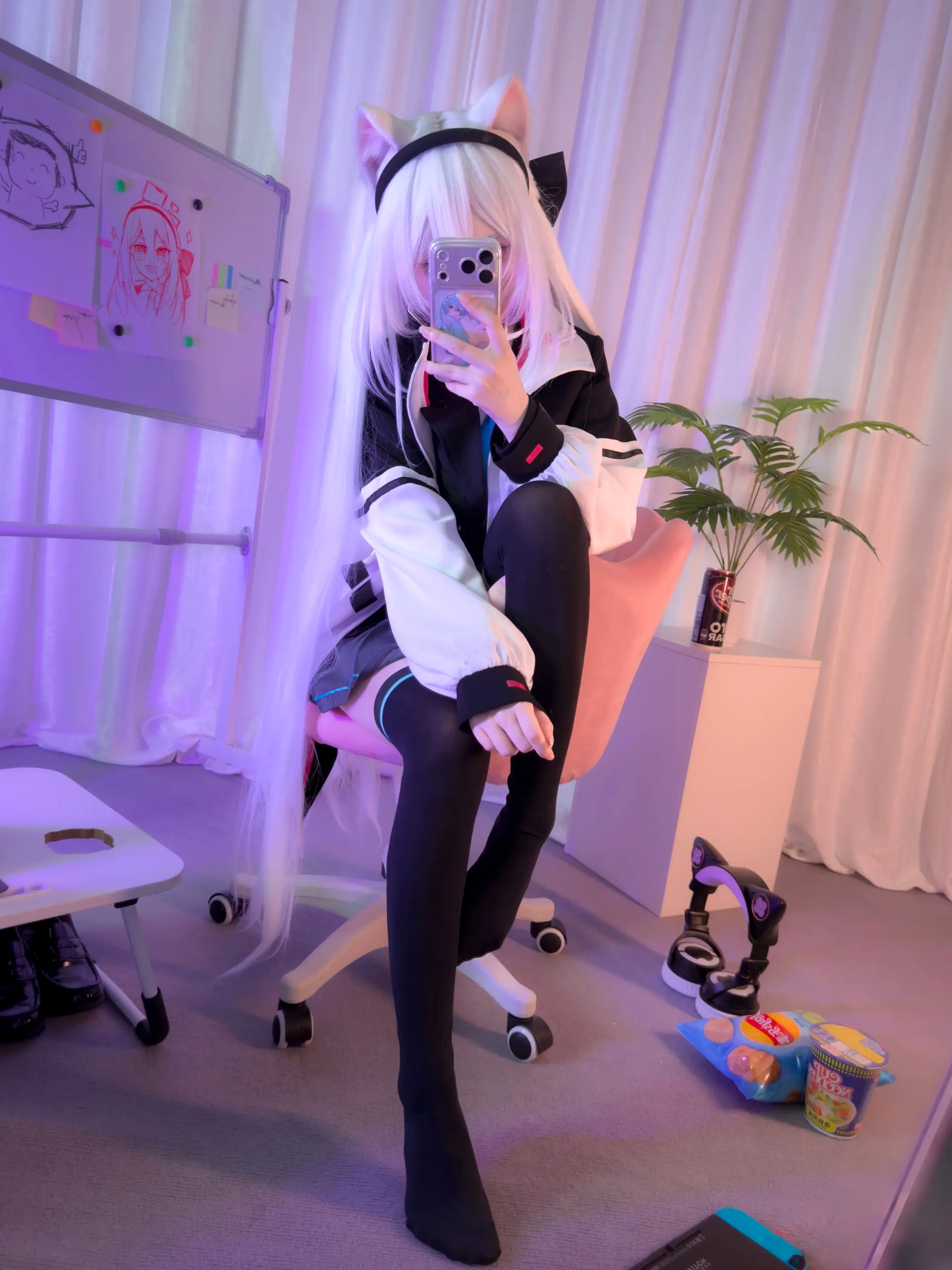 染三ran3(Reng) - 蔚蓝档案 天童凯伊 室内私房角色扮演黑丝美腿制服写真 [85P]