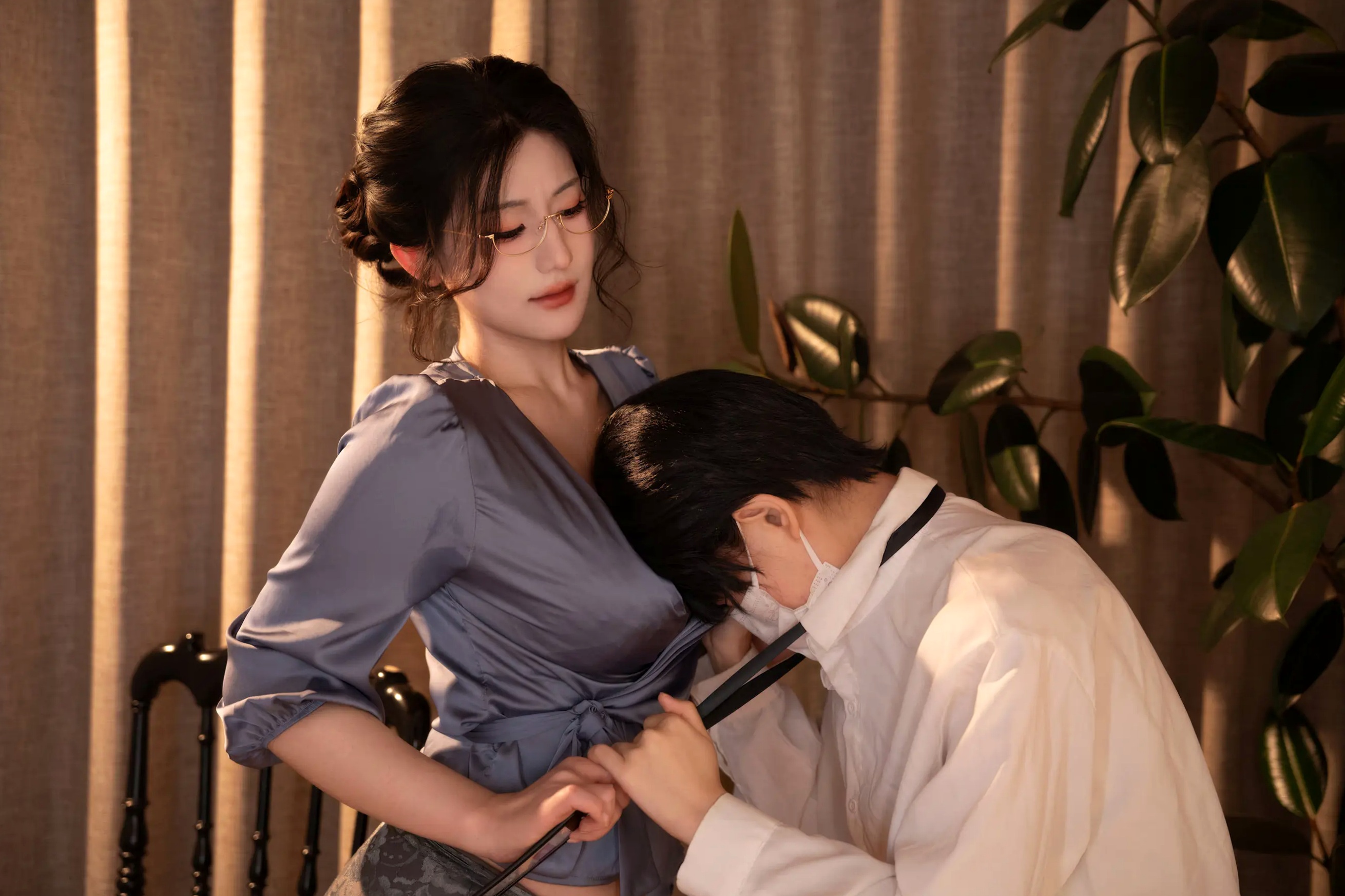 星澜是澜澜叫澜妹呀 - 对女上司的反击 职场角色扮演大尺度性感内衣私房美臀美腿诱惑写真 [111P]