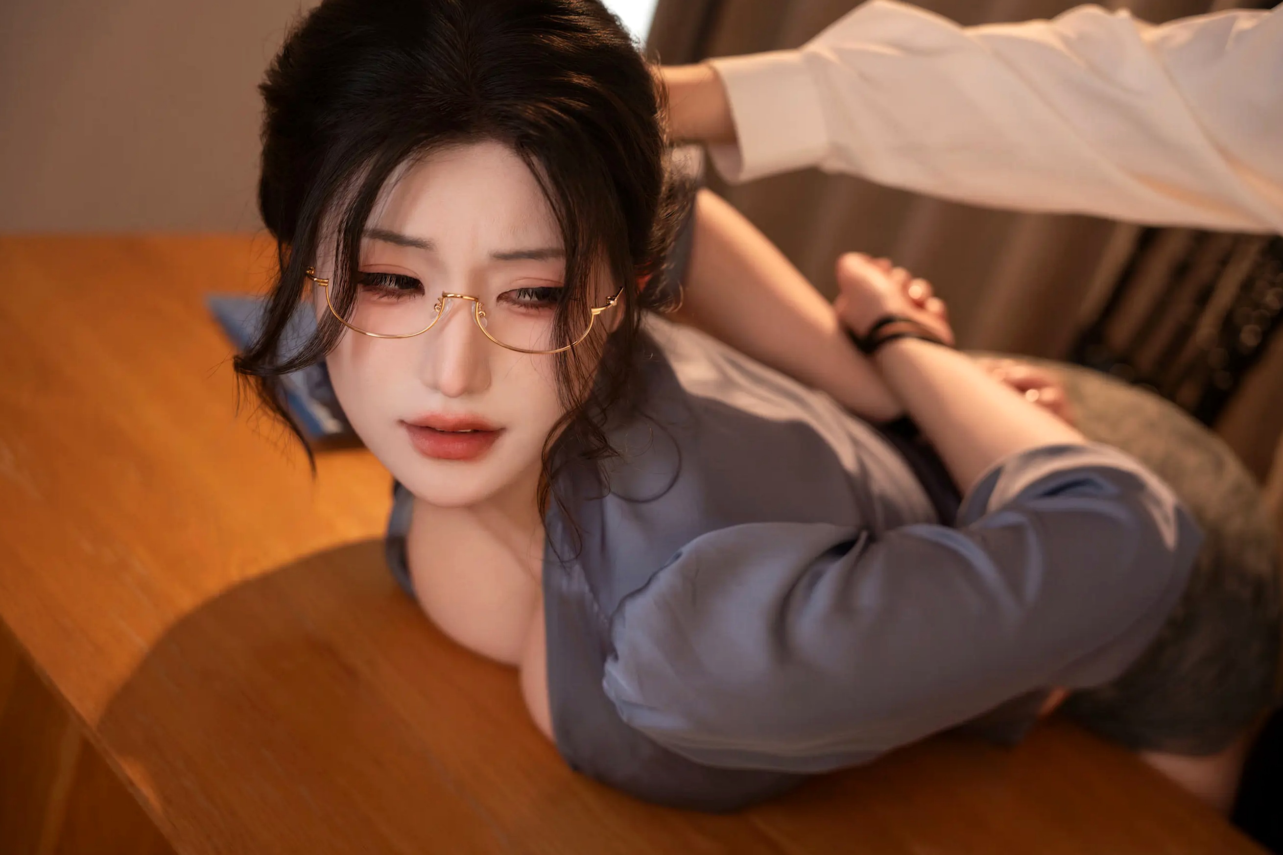 星澜是澜澜叫澜妹呀 - 对女上司的反击 职场角色扮演大尺度性感内衣私房美臀美腿诱惑写真 [111P]