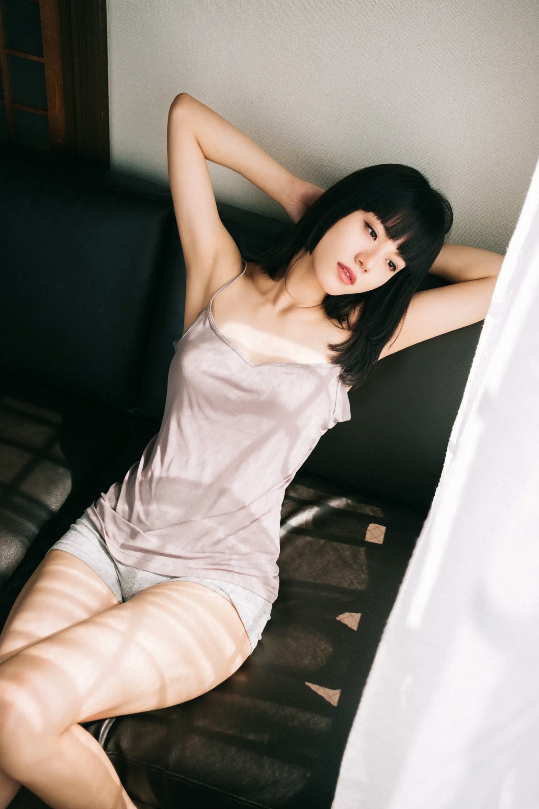 MEI - Vol.2 卧室私房内衣诱惑美女写真 [80P]