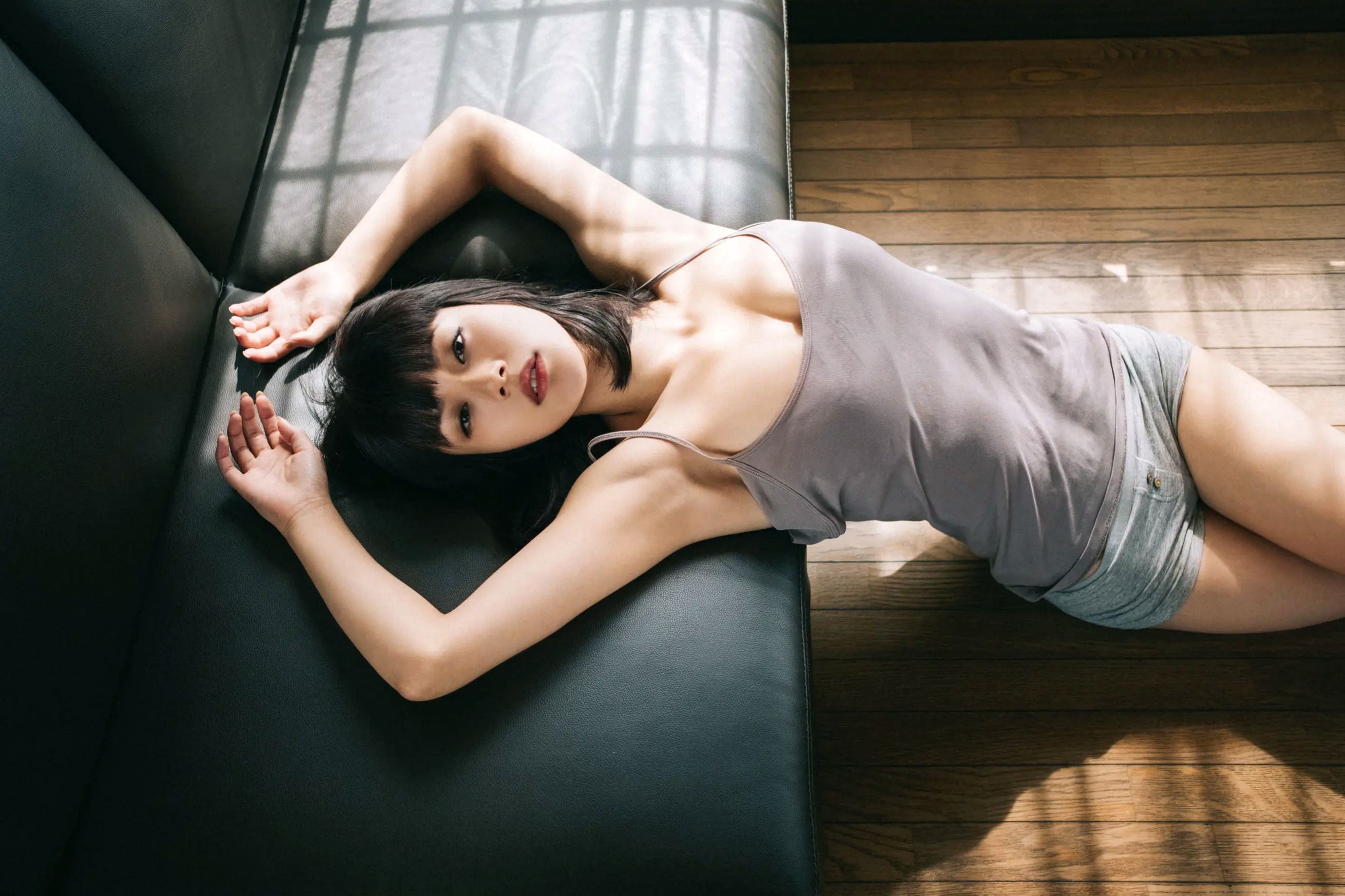 MEI - Vol.2 卧室私房内衣诱惑美女写真 [80P]