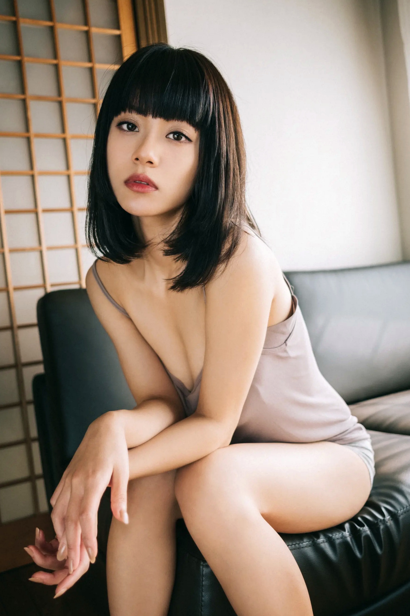 MEI - Vol.2 卧室私房内衣诱惑美女写真 [80P]