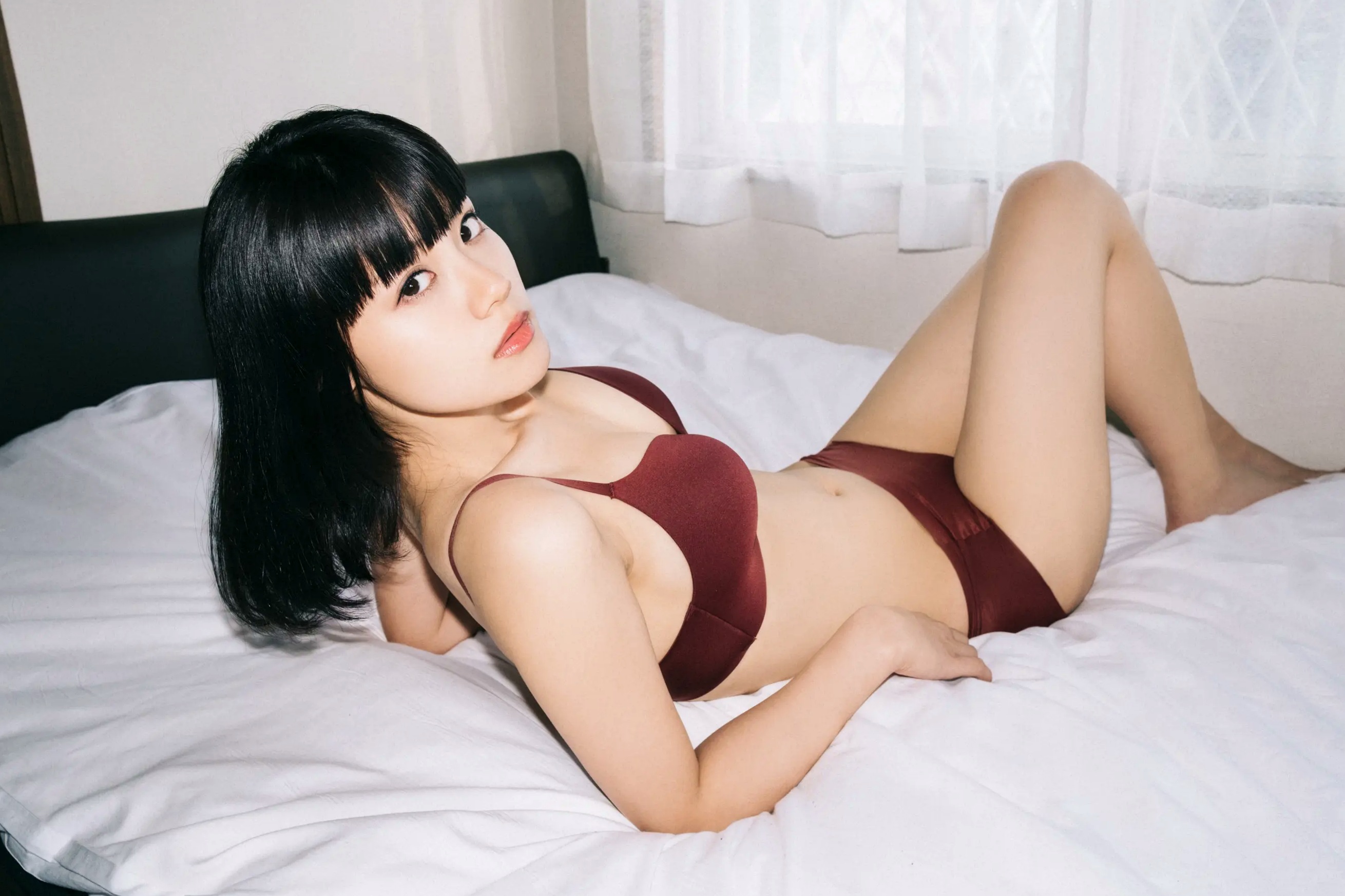 MEI - Vol.2 卧室私房内衣诱惑美女写真 [80P]