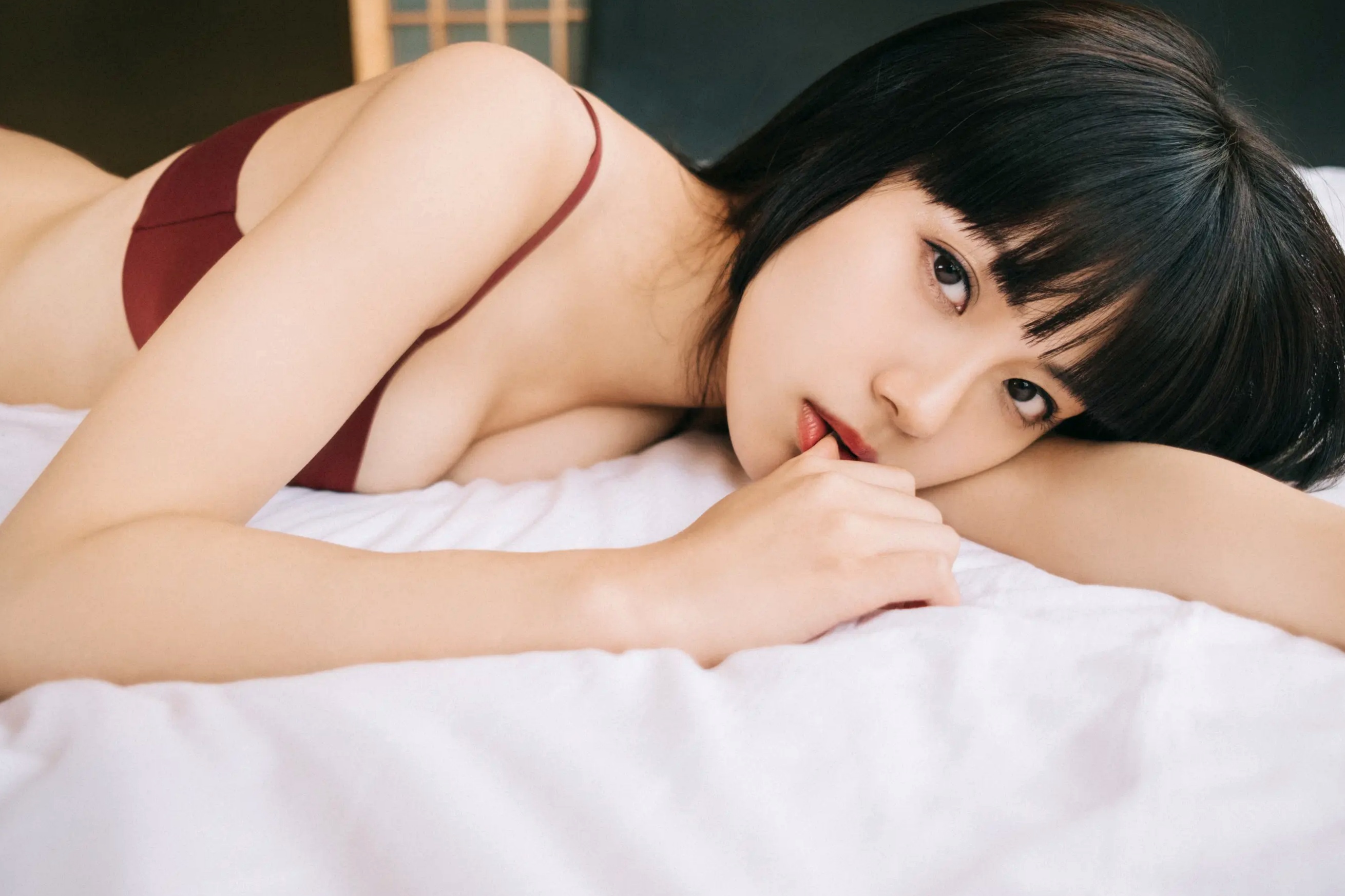 MEI - Vol.2 卧室私房内衣诱惑美女写真 [80P]