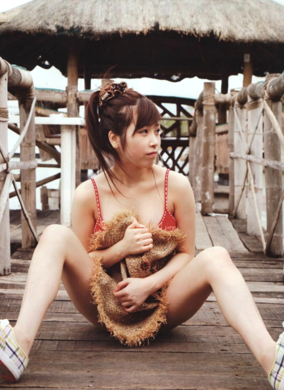 Gallery - PB写真集_中西里菜《AKB48 Graduation》清纯校服与性感泳装私房美图合集 [90P]日本清纯比基尼校服私房照 中西里菜女神私房照_秀色女神 - image 1