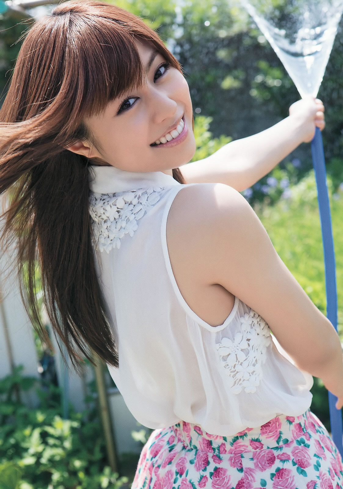 [Young Animal]高清写真图2014 No.11 12 岸明日香 仓持由香 冈田纱佳 アップアップガールズ(仮) 瑠川リナ 西川ゆい