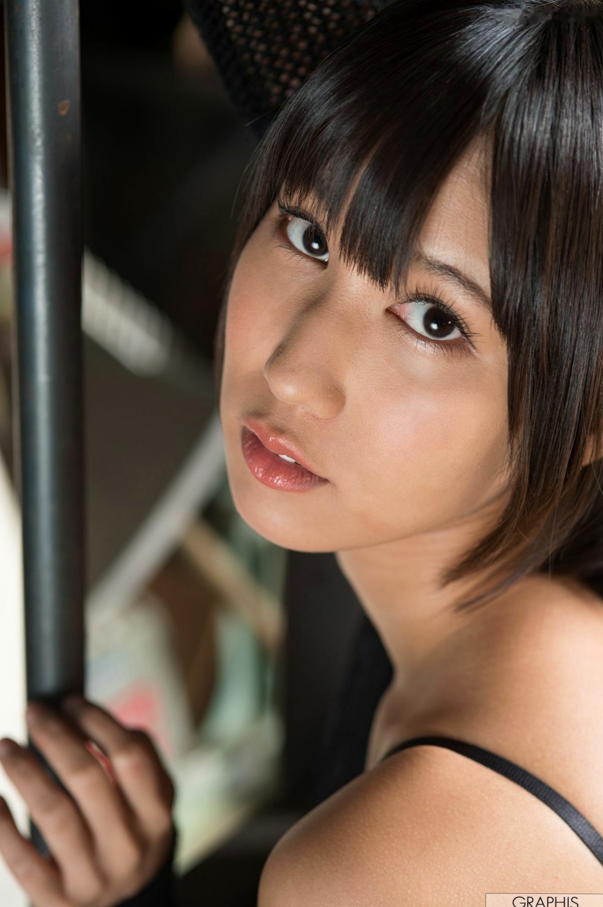 Gallery - Graphis_湊莉久《Golden Curve》女神写真集：冷艳短发模特 - model内衣私房美图日本私房照性感冷艳诱惑 凑莉久女神私房照_秀色女神 - image 14