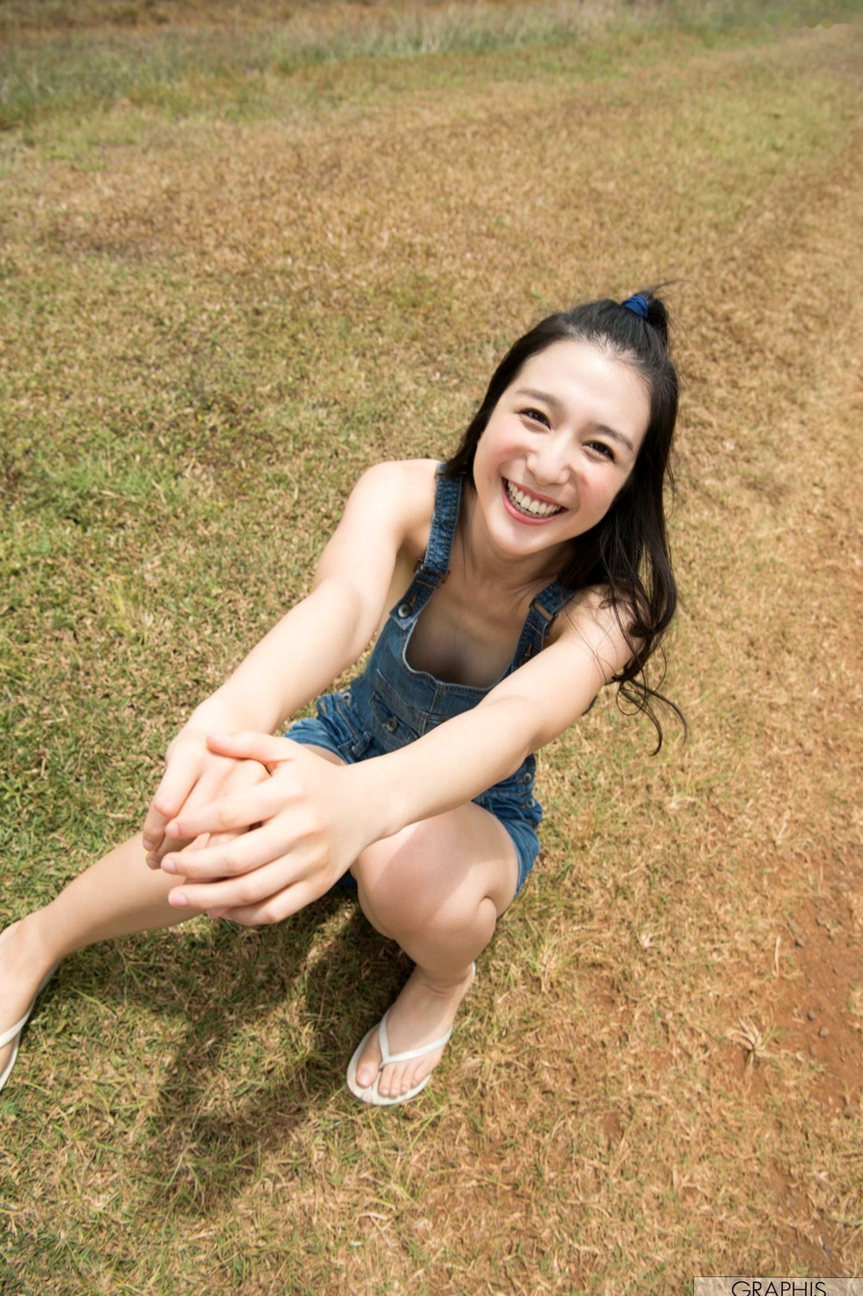 Gallery - Graphis_古川いおり《Midday Illusion》户外清新自然、唯美沐浴瞬间、甜美笑容写真集[30P]日本性感清新户外气质 古川伊织女神私房照_秀色女神 - image 1