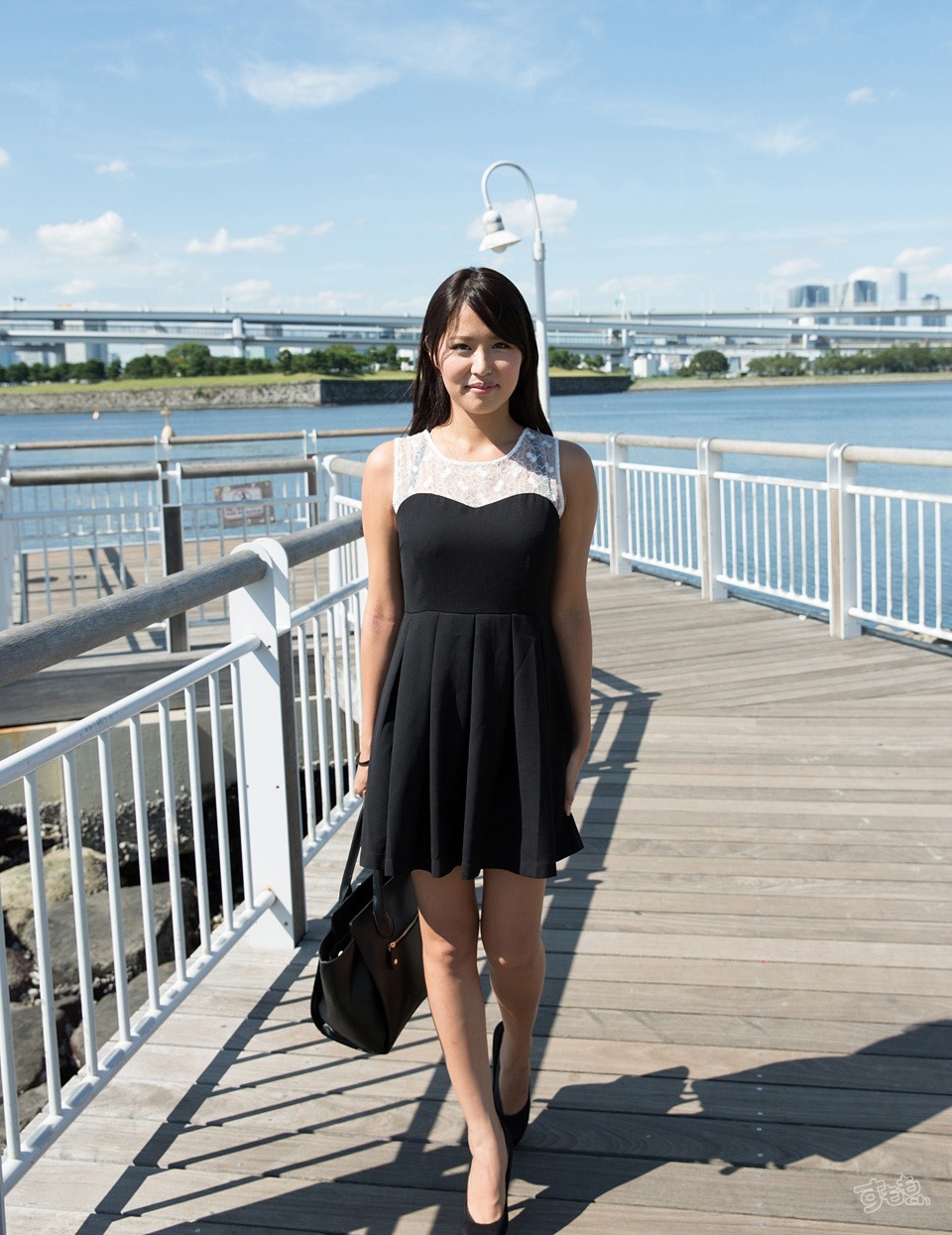 通野未帆 少妇街拍写真图
