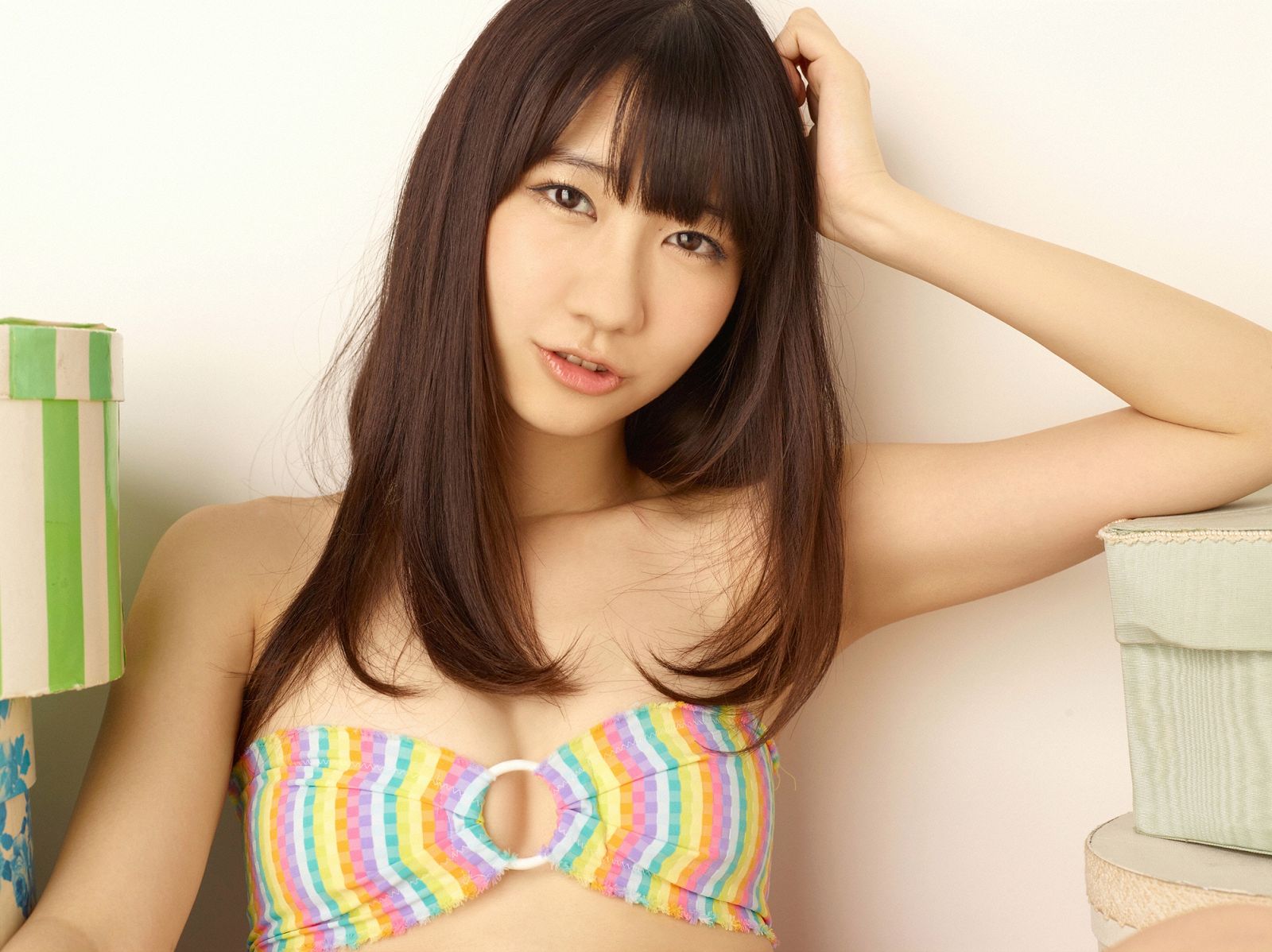 柏木由纪(Kashiwagi Yuki)《プレゼント》[YS Web]高清写真图Vol.508