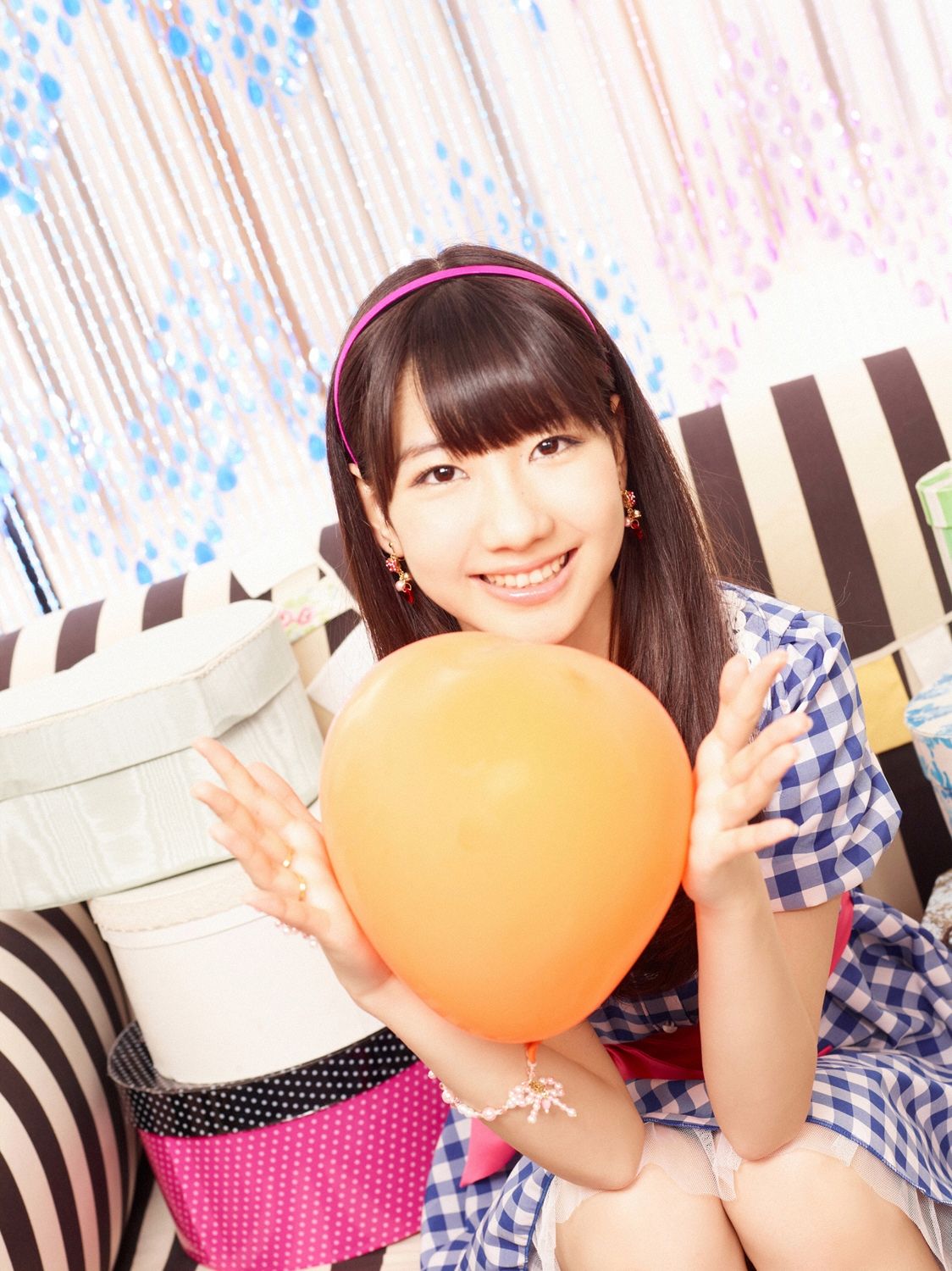 柏木由纪(Kashiwagi Yuki)《プレゼント》[YS Web]高清写真图Vol.508